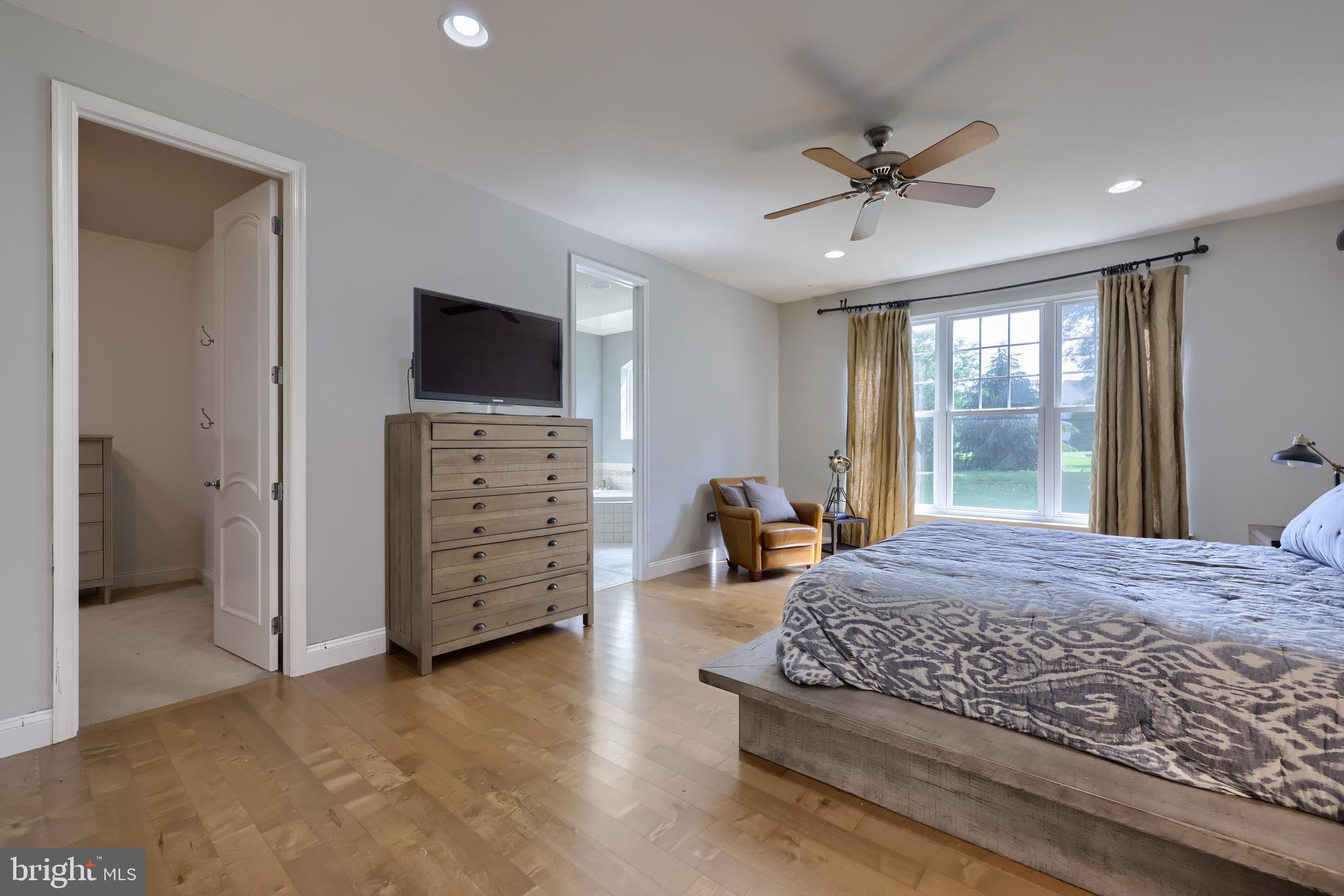 BRIGHTON - Residential