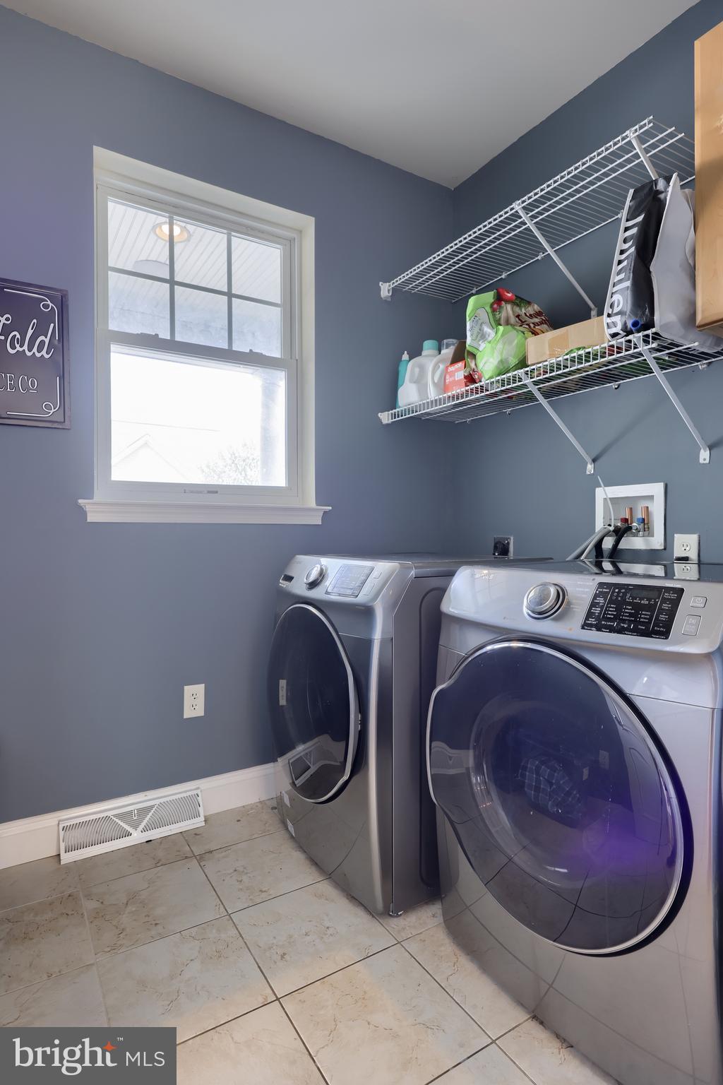 BRIGHTON - Residential