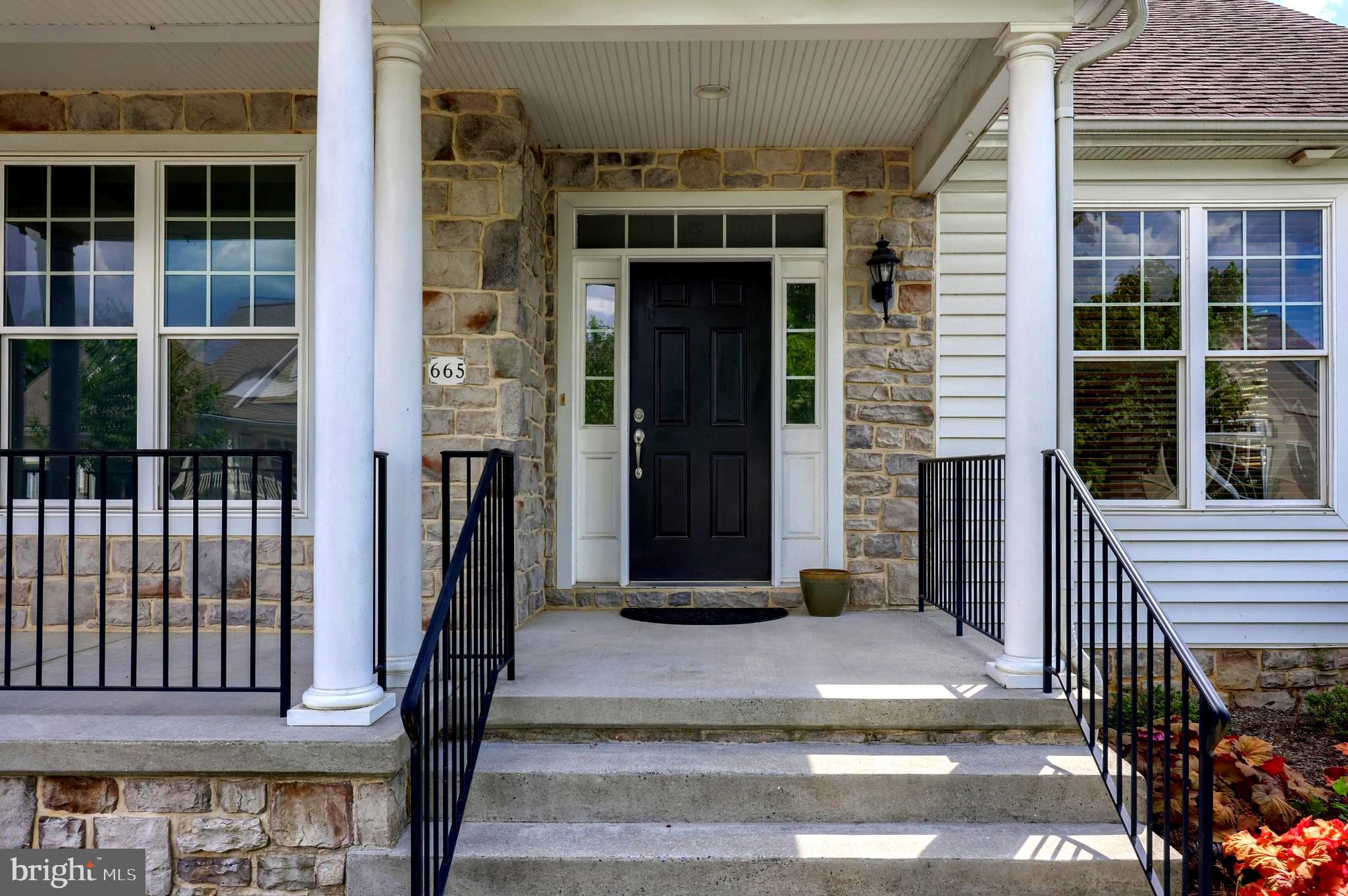 BRIGHTON - Residential