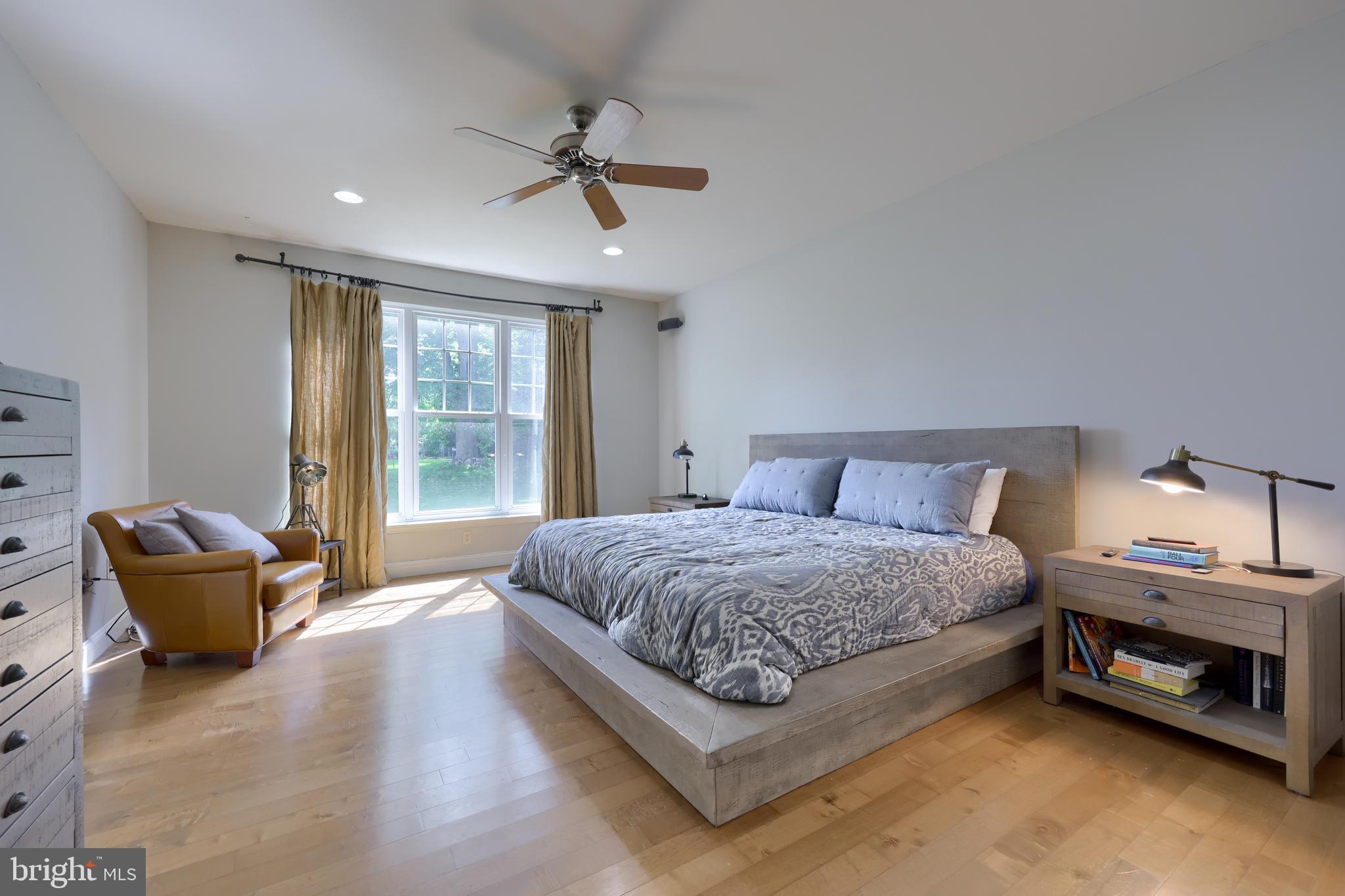 BRIGHTON - Residential