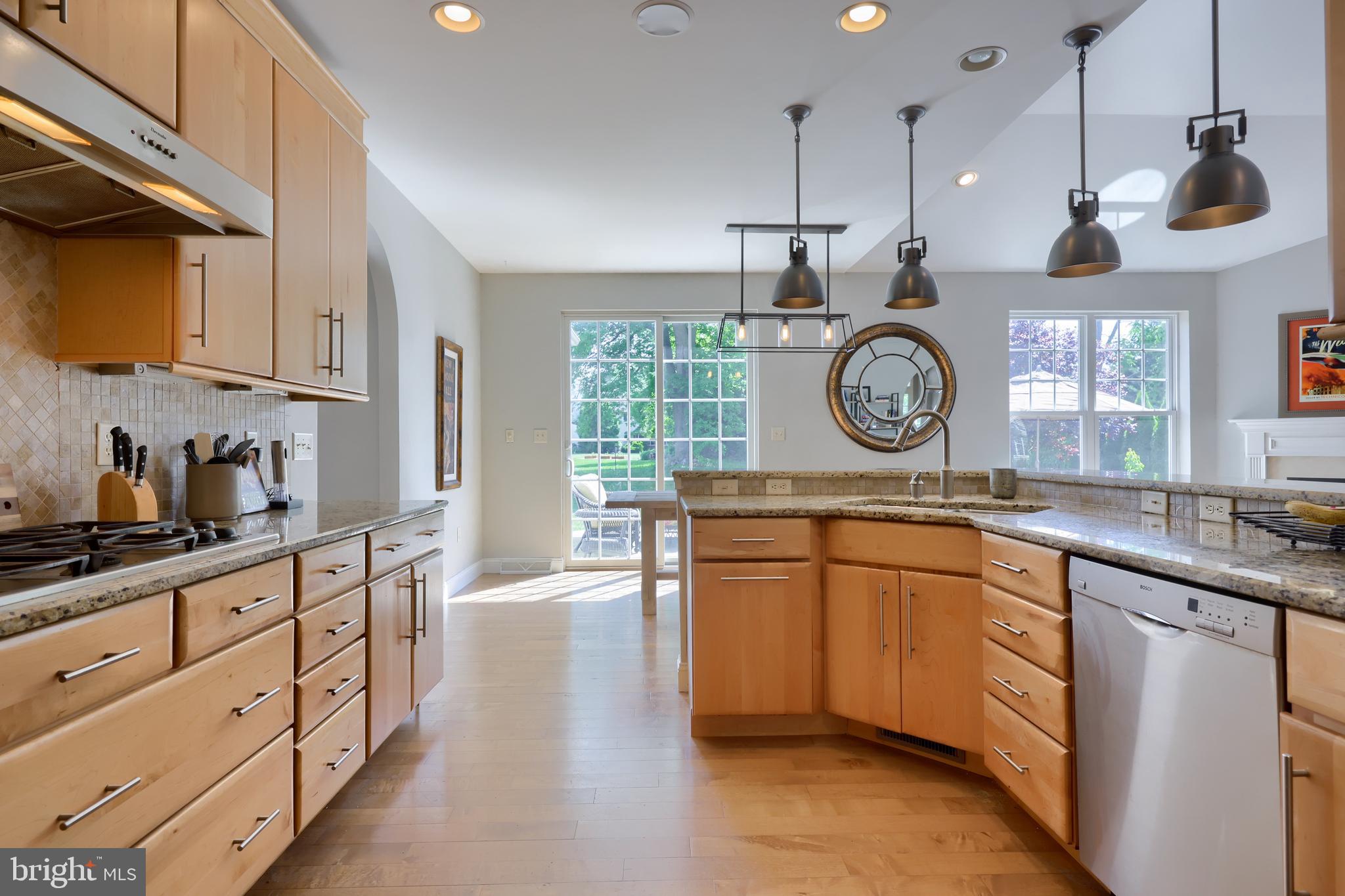 BRIGHTON - Residential