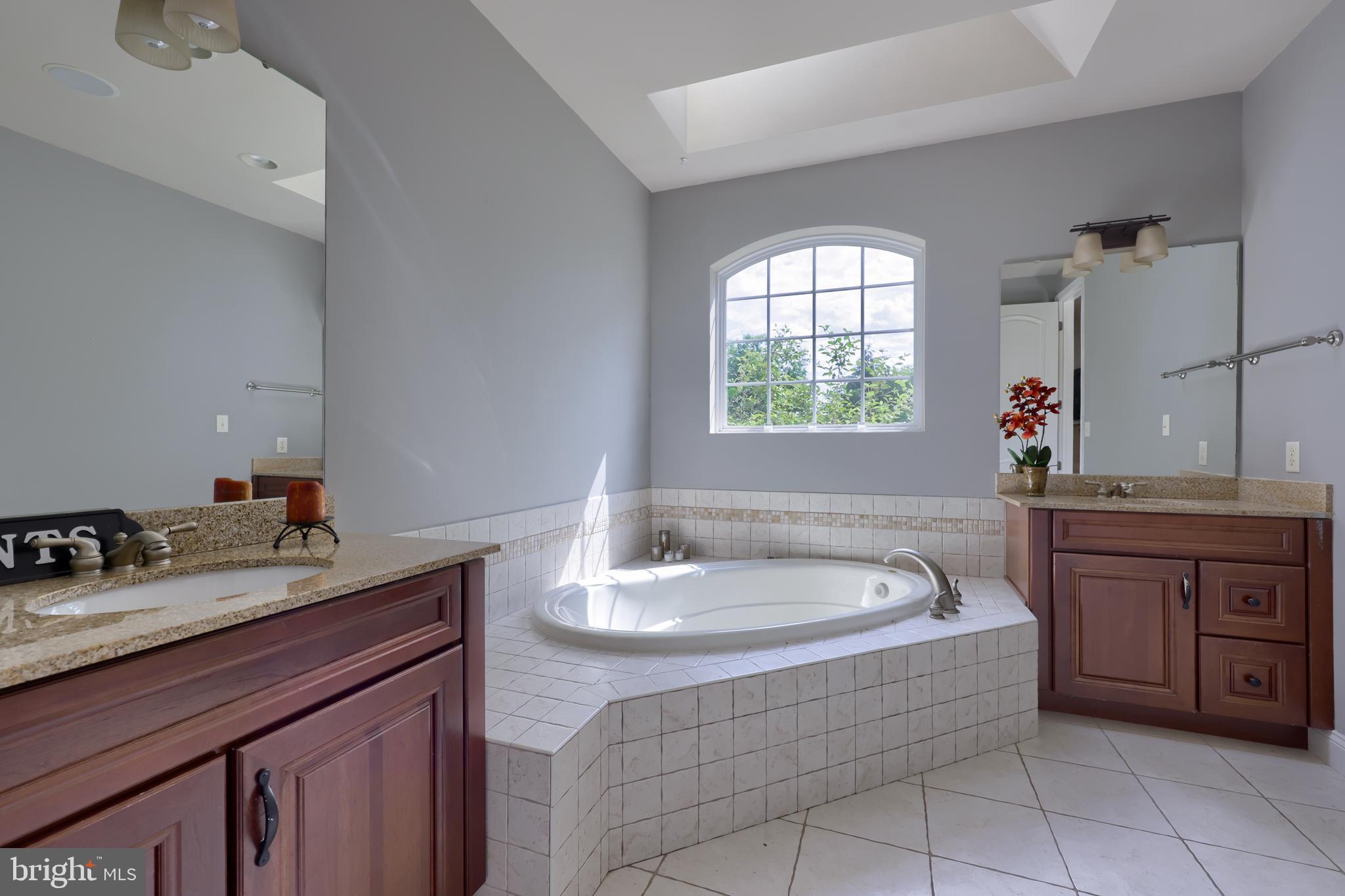 BRIGHTON - Residential