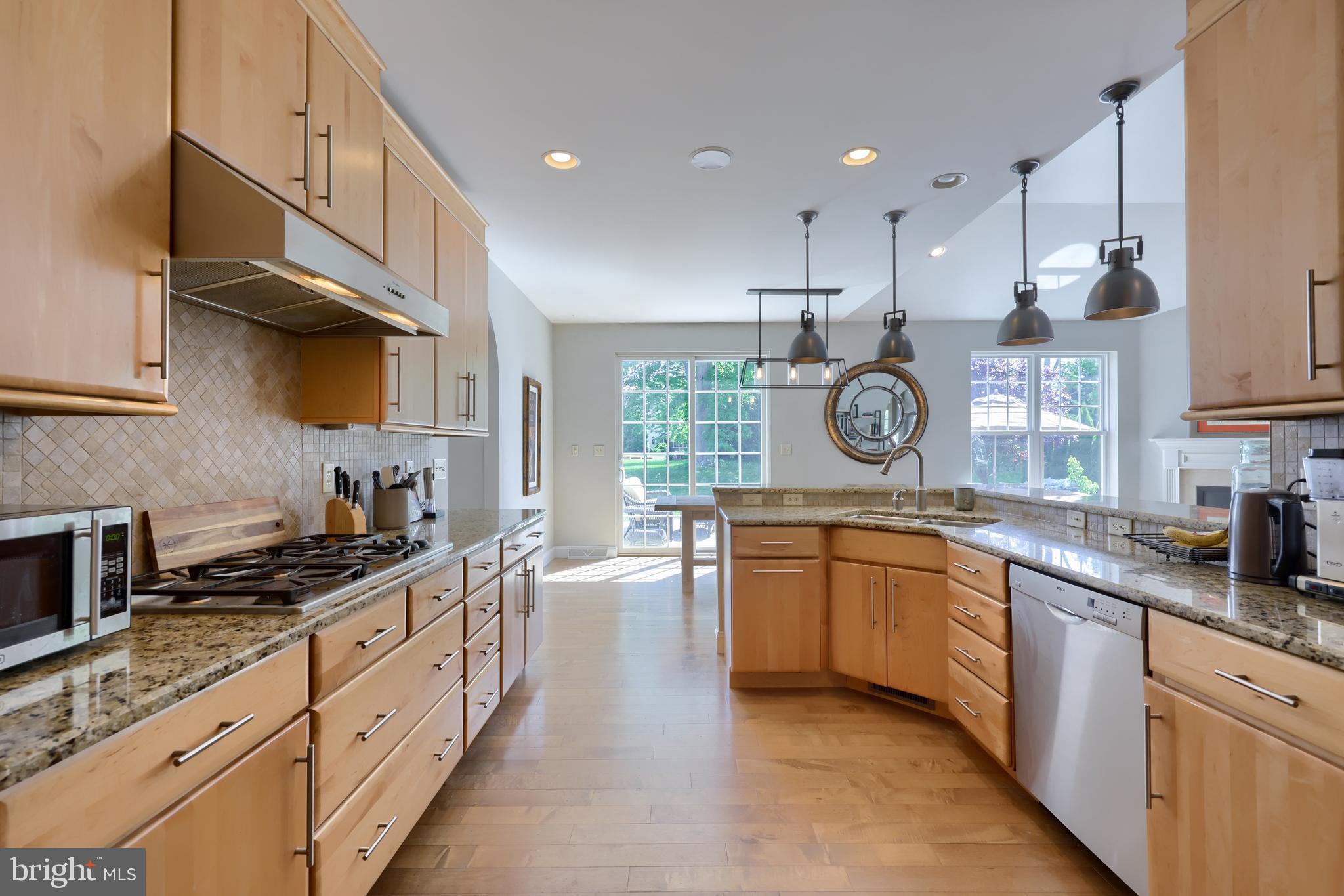 BRIGHTON - Residential