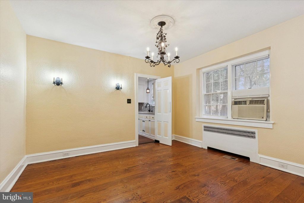 Photo of 134 Yew Road, CHELTENHAM, PA 19012 (MLS # PAMC2163154)