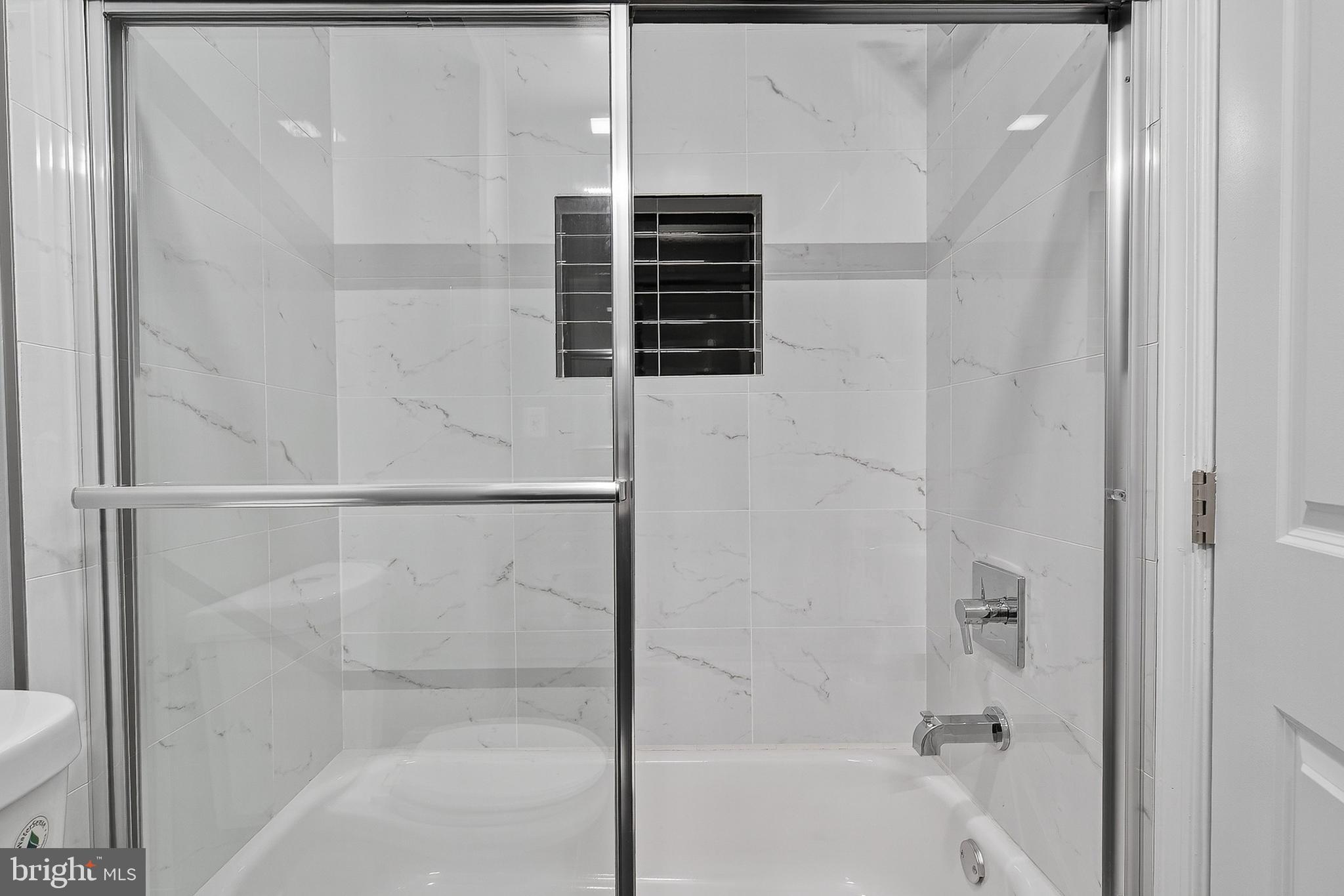 BRIDGEVIEW - GREENLAWN - Residential