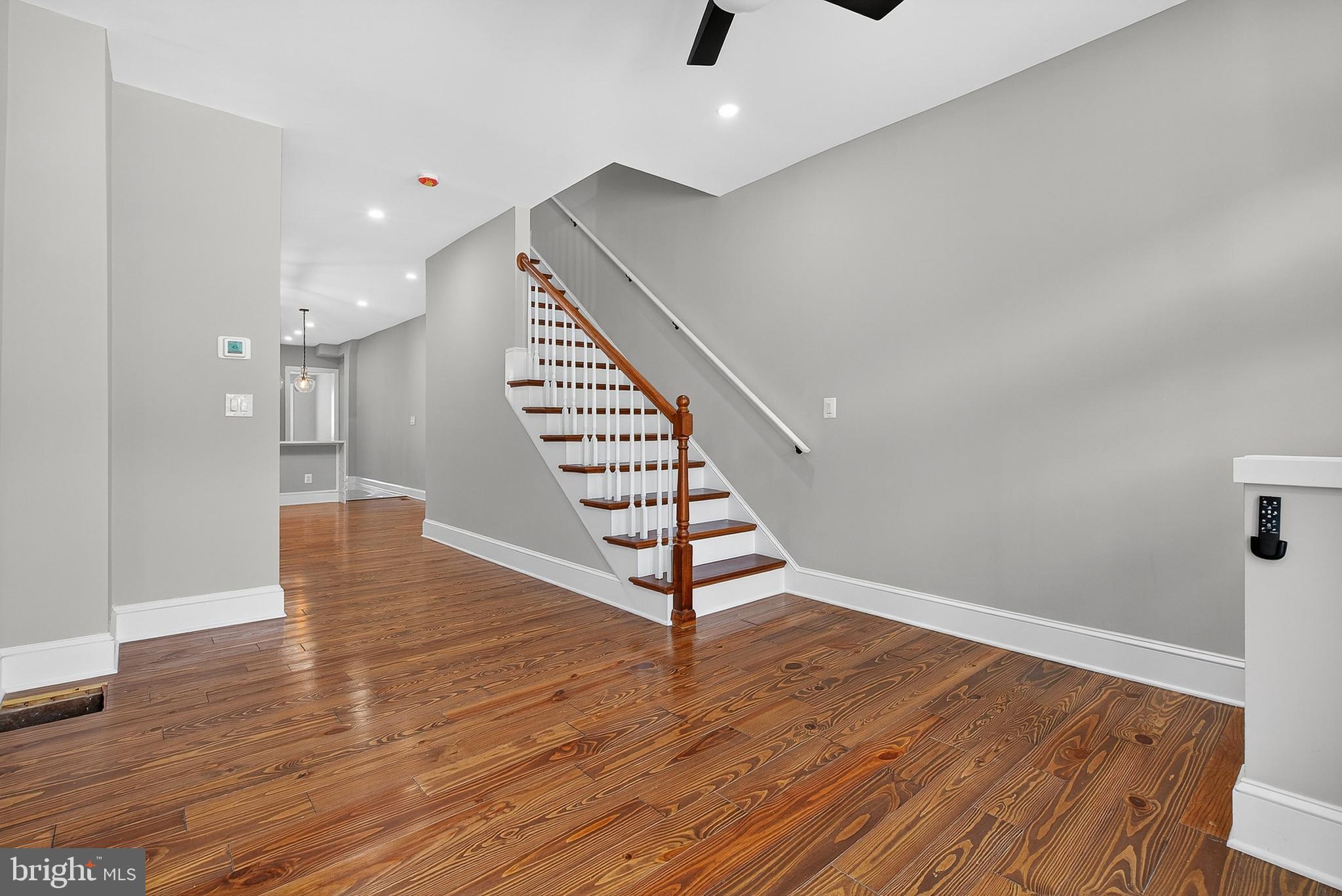 1136 N FULTON AVENUE