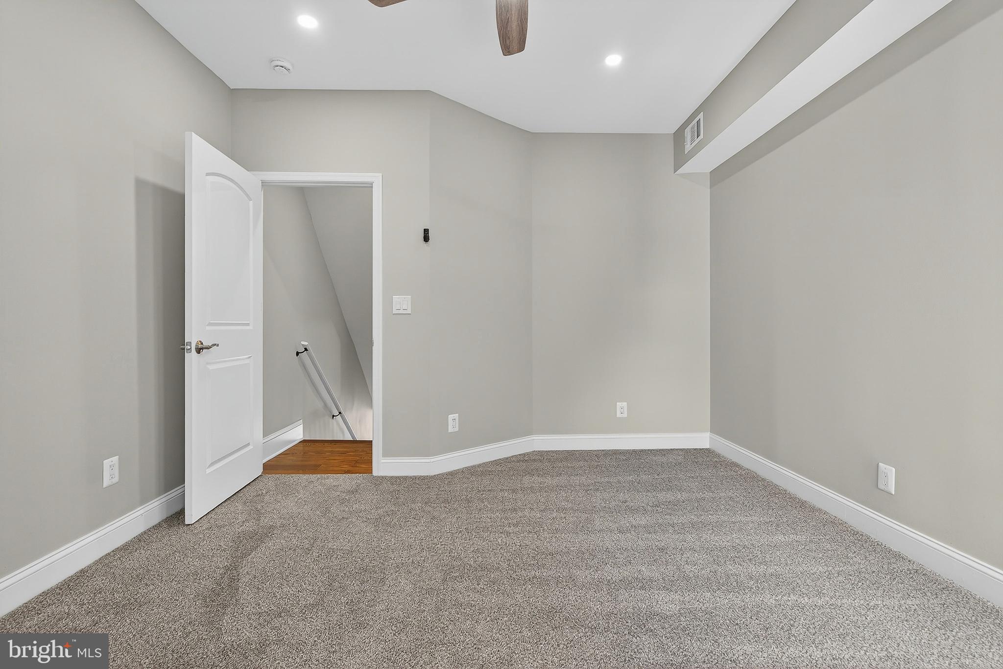 BRIDGEVIEW - GREENLAWN - Residential