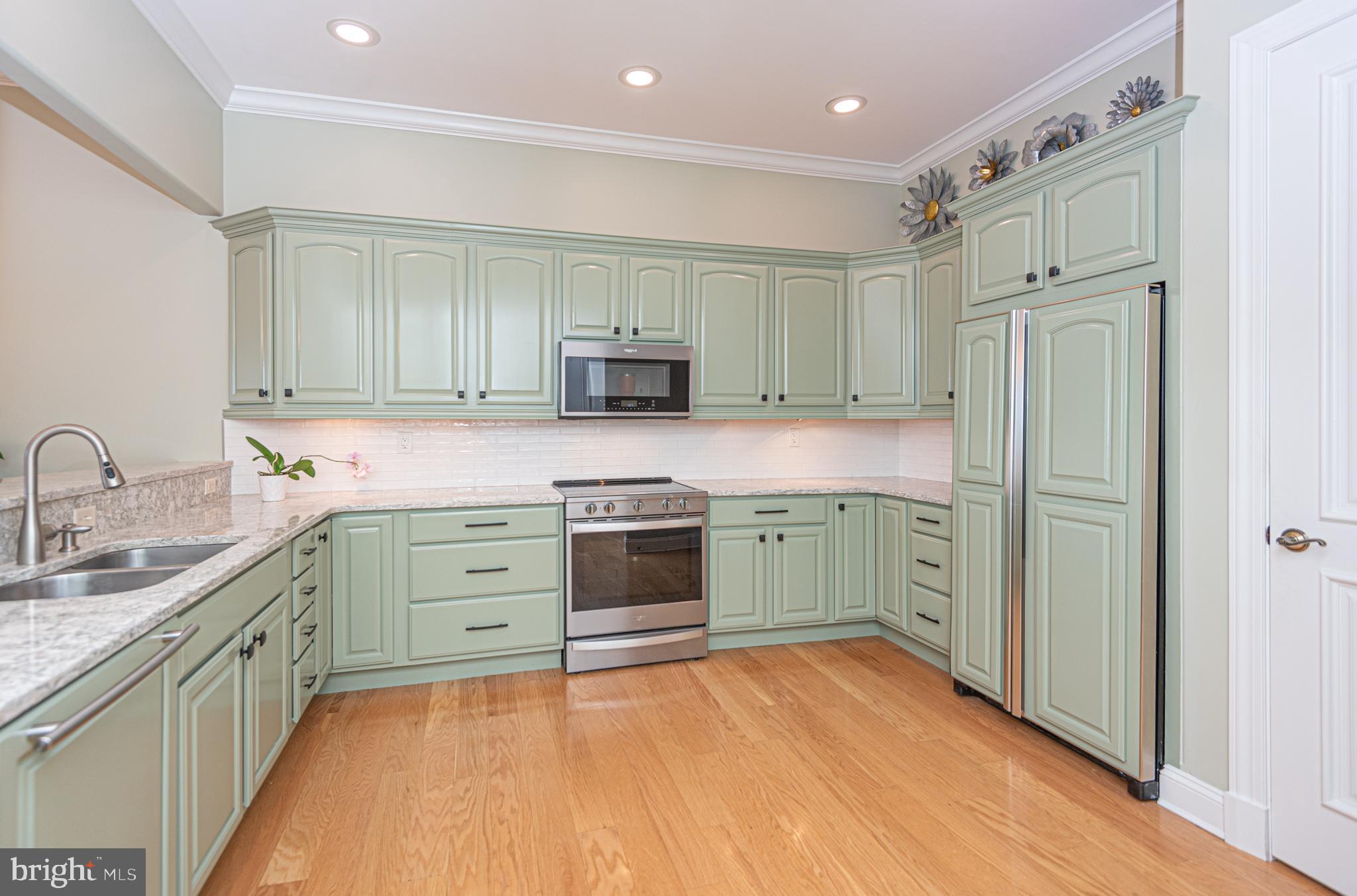 OCEAN PINES - THE POINT - Residential