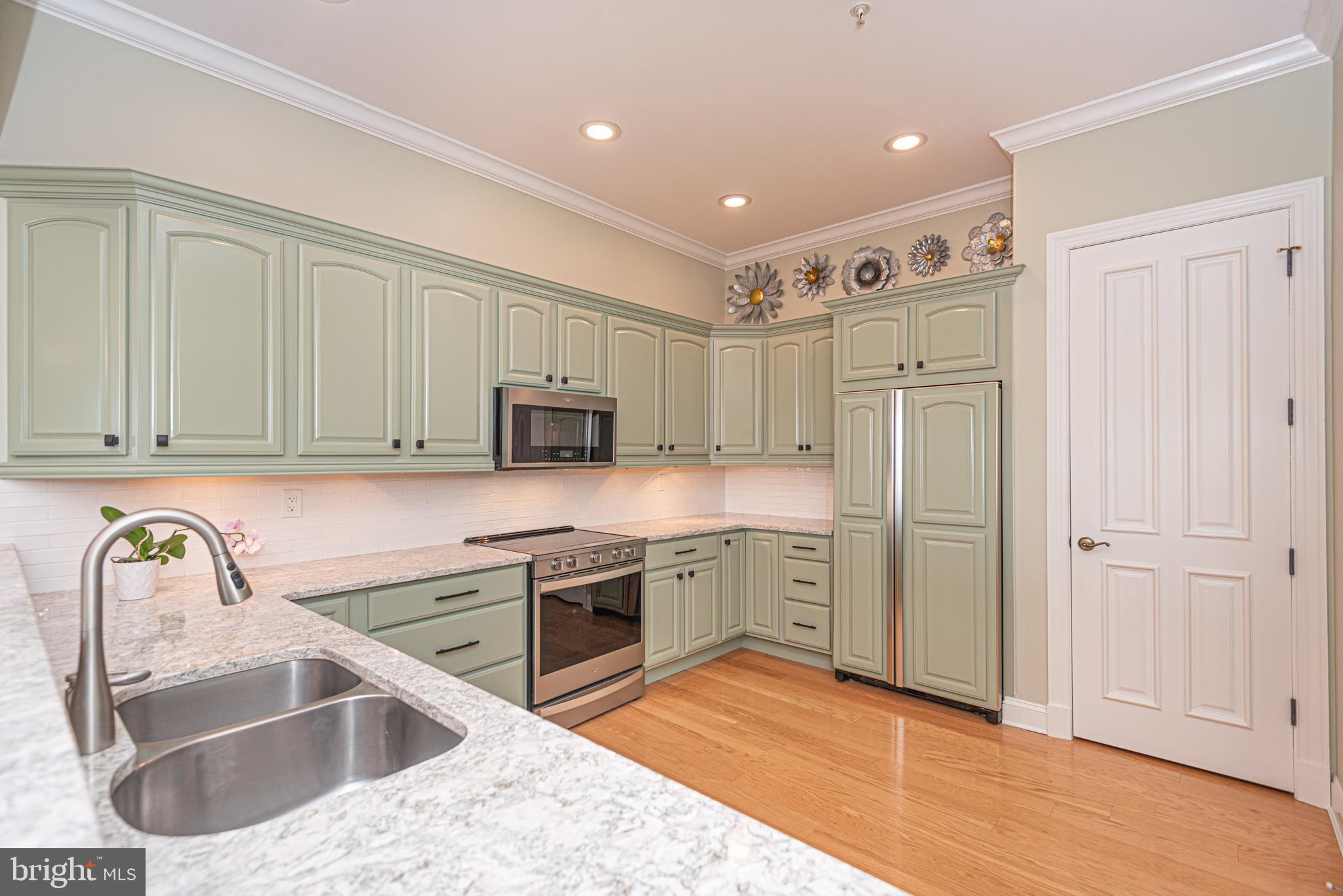 OCEAN PINES - THE POINT - Residential