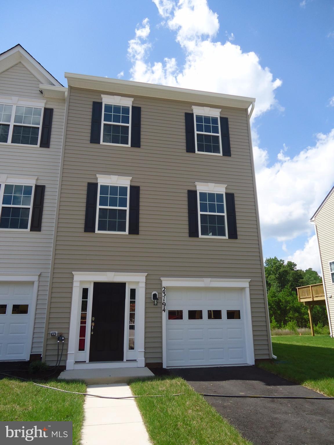 BELMONT WEST - Residential Lease