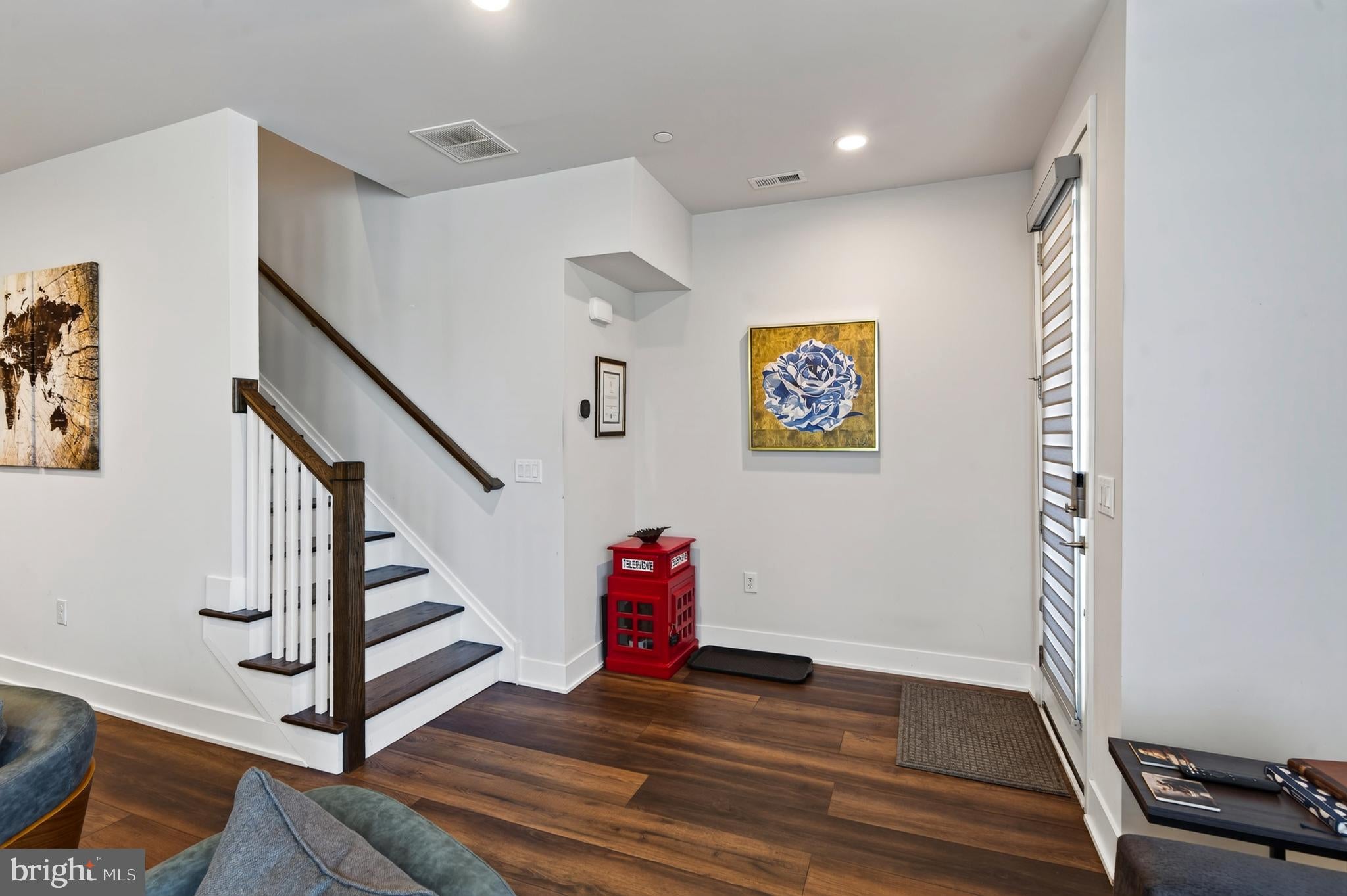 1213 REED ALLEY
