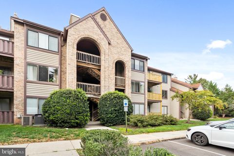Photo of 4610 - B Aberdeen Drive, MOUNT LAUREL, NJ 08054 (MLS # NJBL2097690)