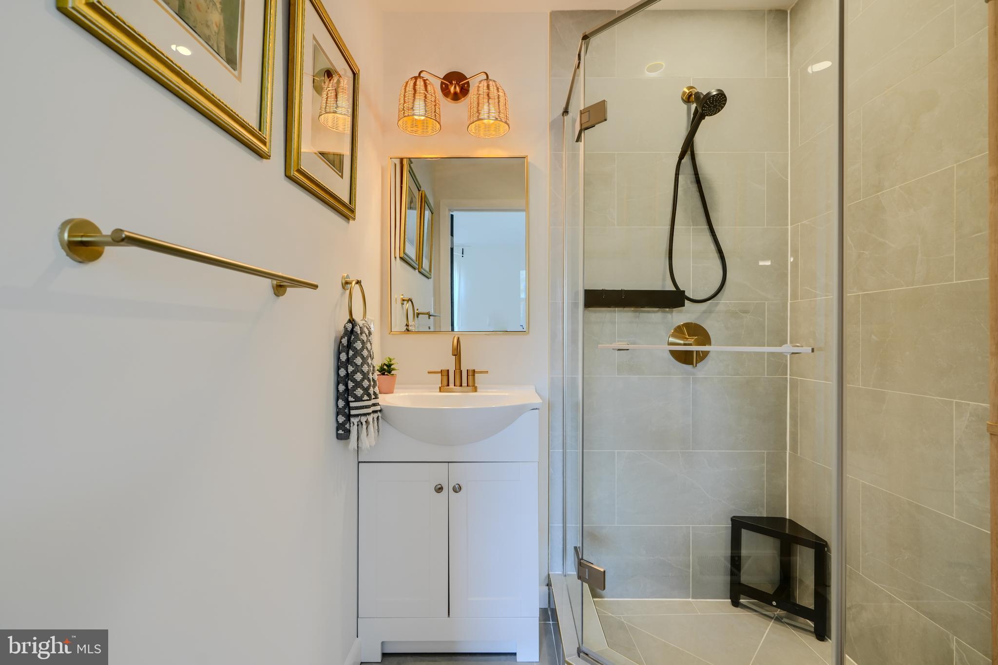 IDLEWYLDE - Residential