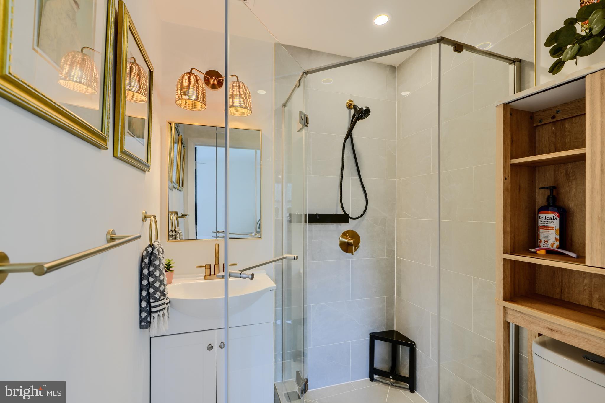 IDLEWYLDE - Residential