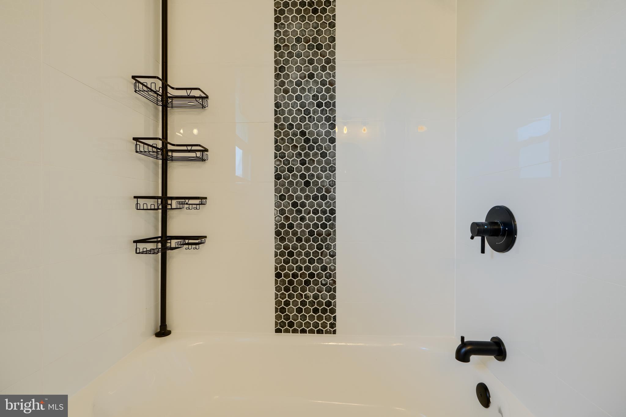 IDLEWYLDE - Residential