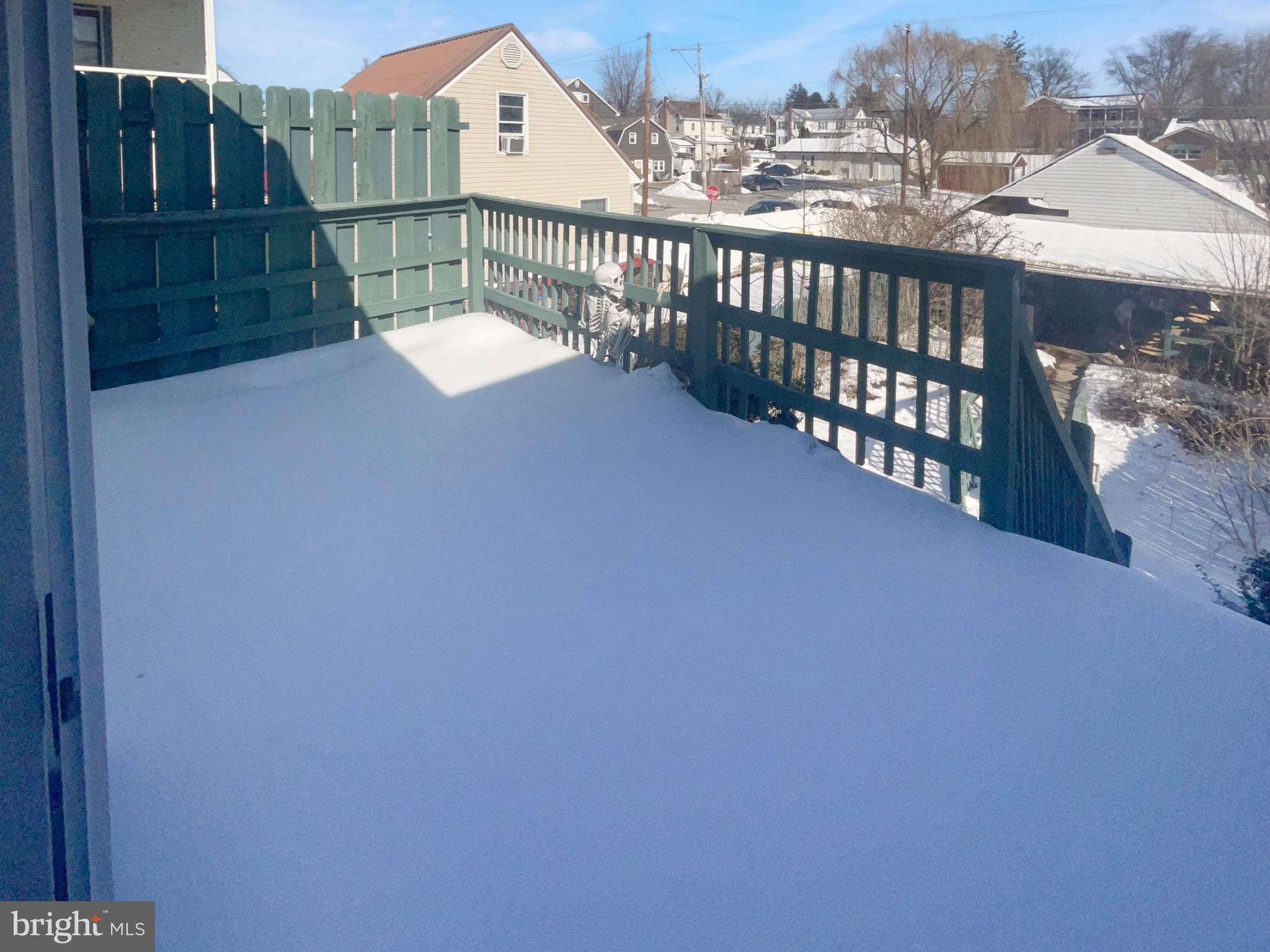 BERMUDIAN SPRINGS - Residential