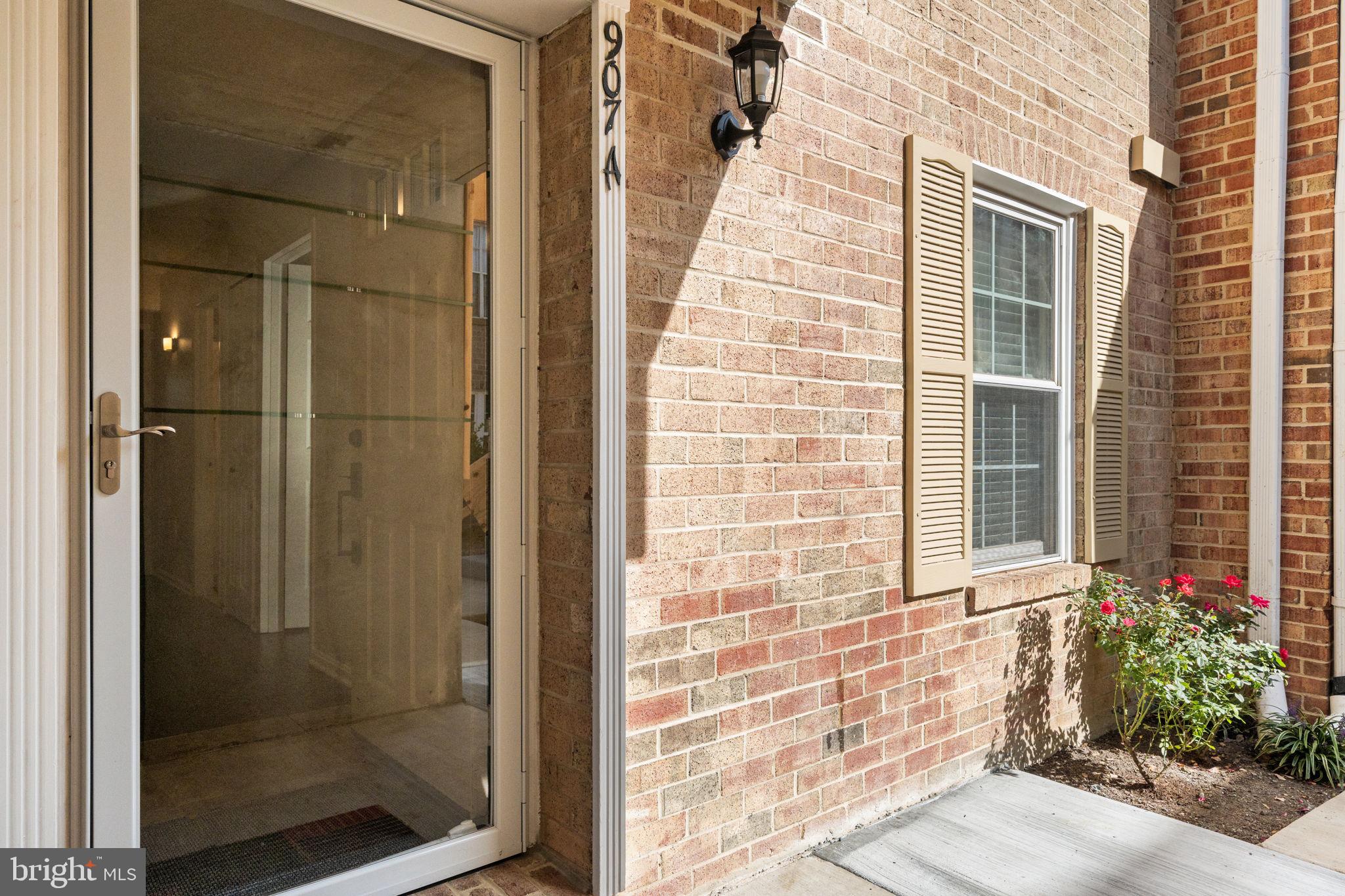 WESTHAMPTON MEWS - Residential Lease