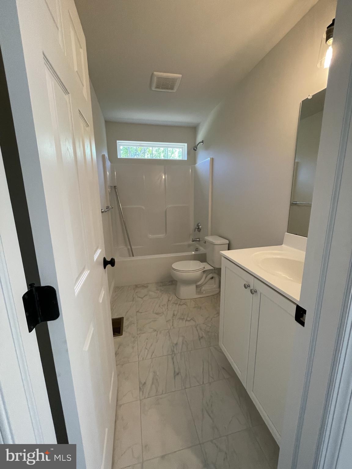 HIDDEN POND - Residential