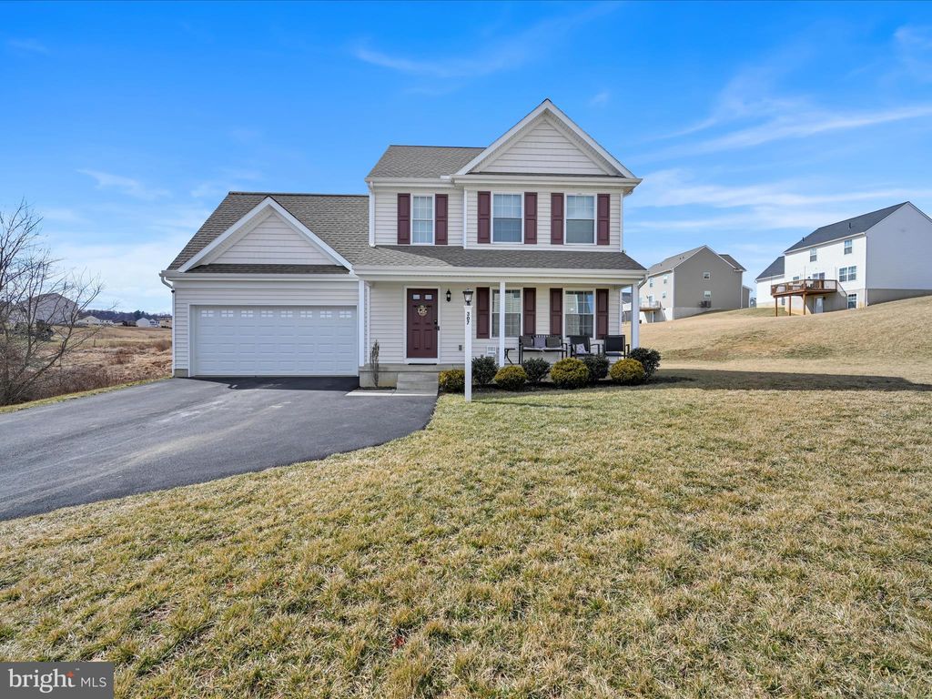 Photo of 307 Magnolia Lane, NEW PROVIDENCE, PA 17560 (MLS # PALA2065108)
