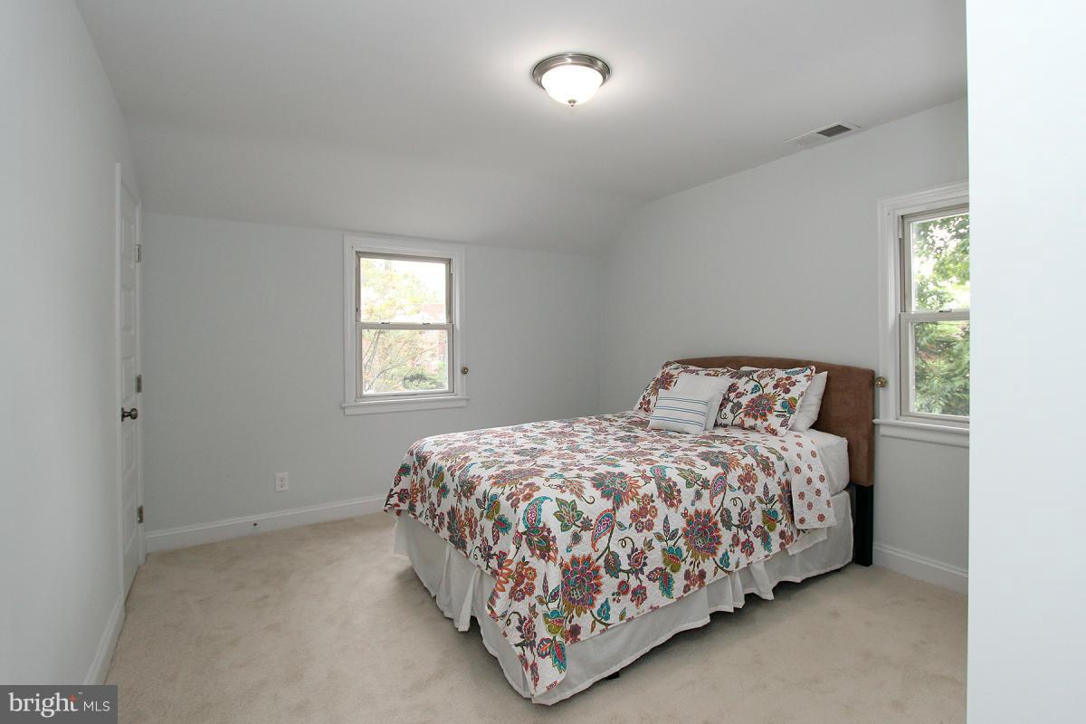 HIGHLAND VIEW - Residential