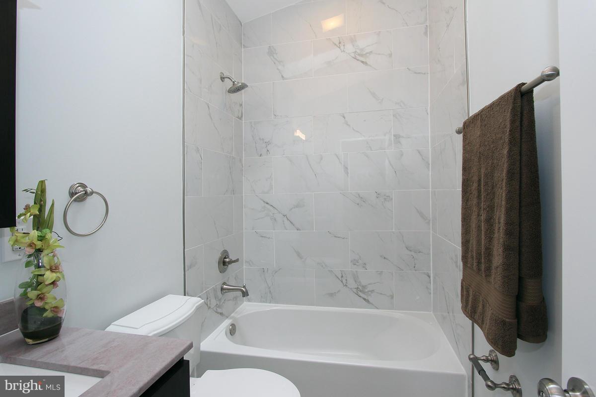 HIGHLAND VIEW - Residential