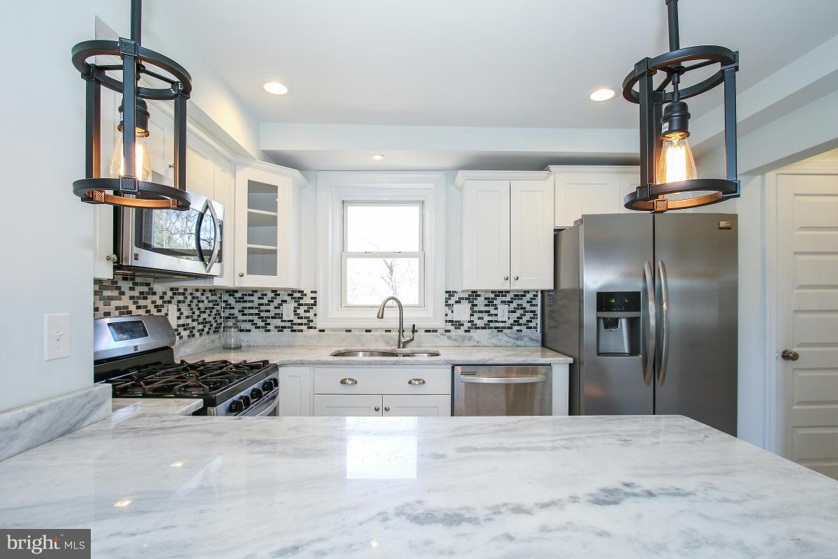 HIGHLAND VIEW - Residential