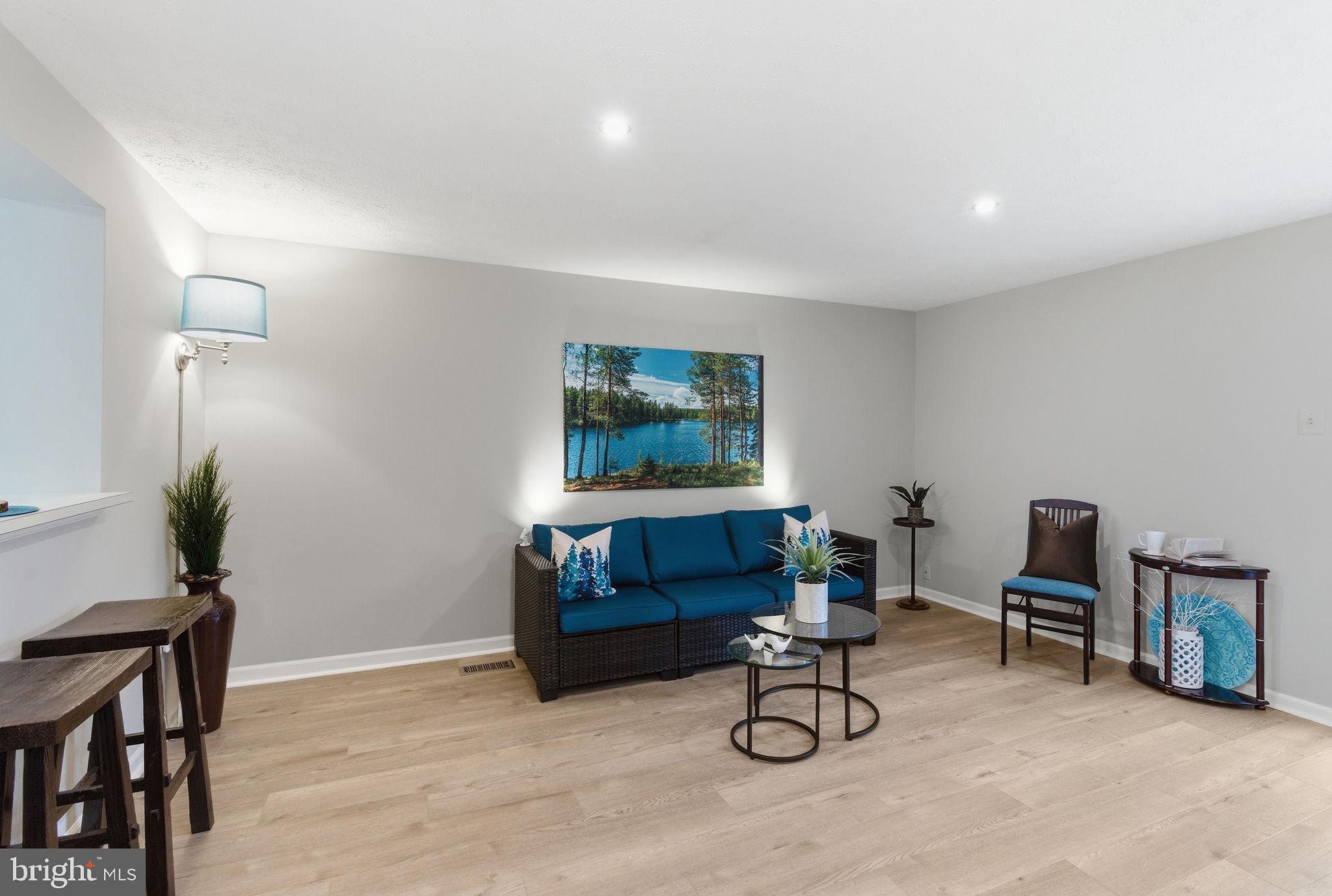 ROCKBURN COMMONS - Residential