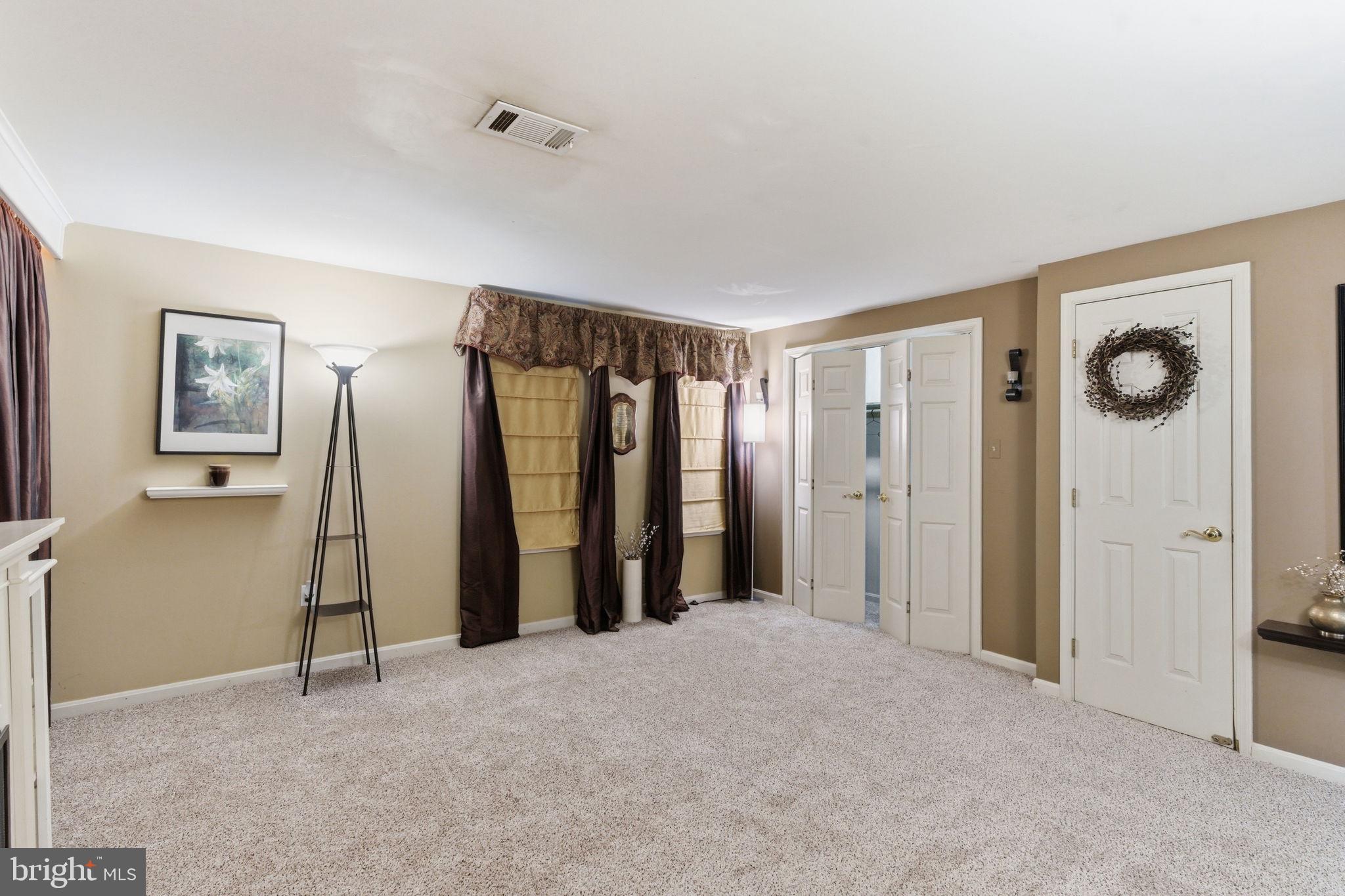 ROCKBURN COMMONS - Residential