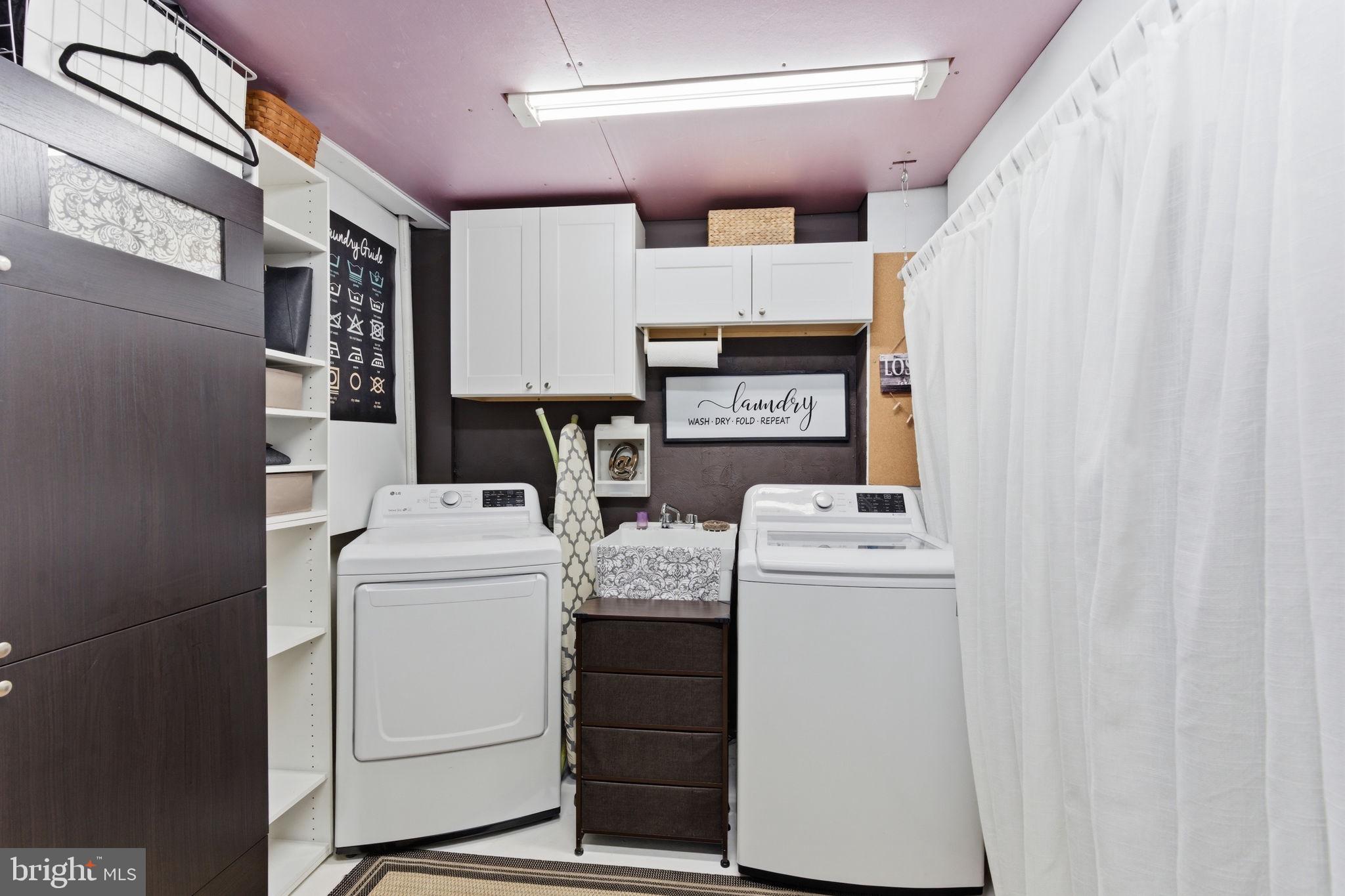 ROCKBURN COMMONS - Residential