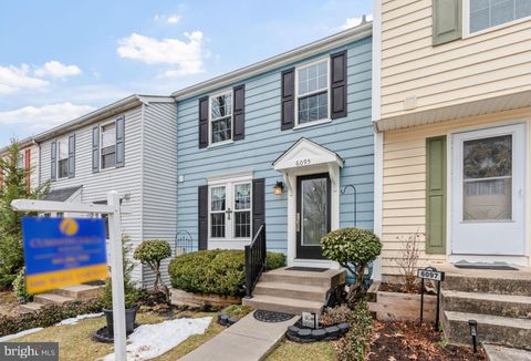 Townhouse For Sale - 6095 Rock Glen Drive<br/> Howard County, ELKRIDGE, MD 21075