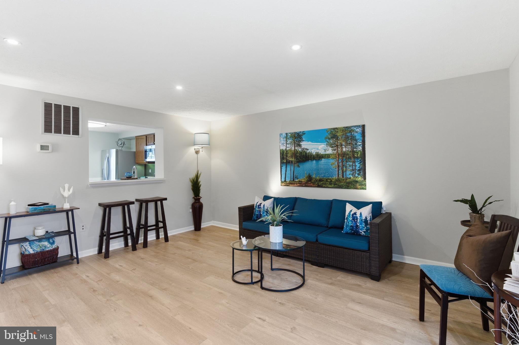 ROCKBURN COMMONS - Residential