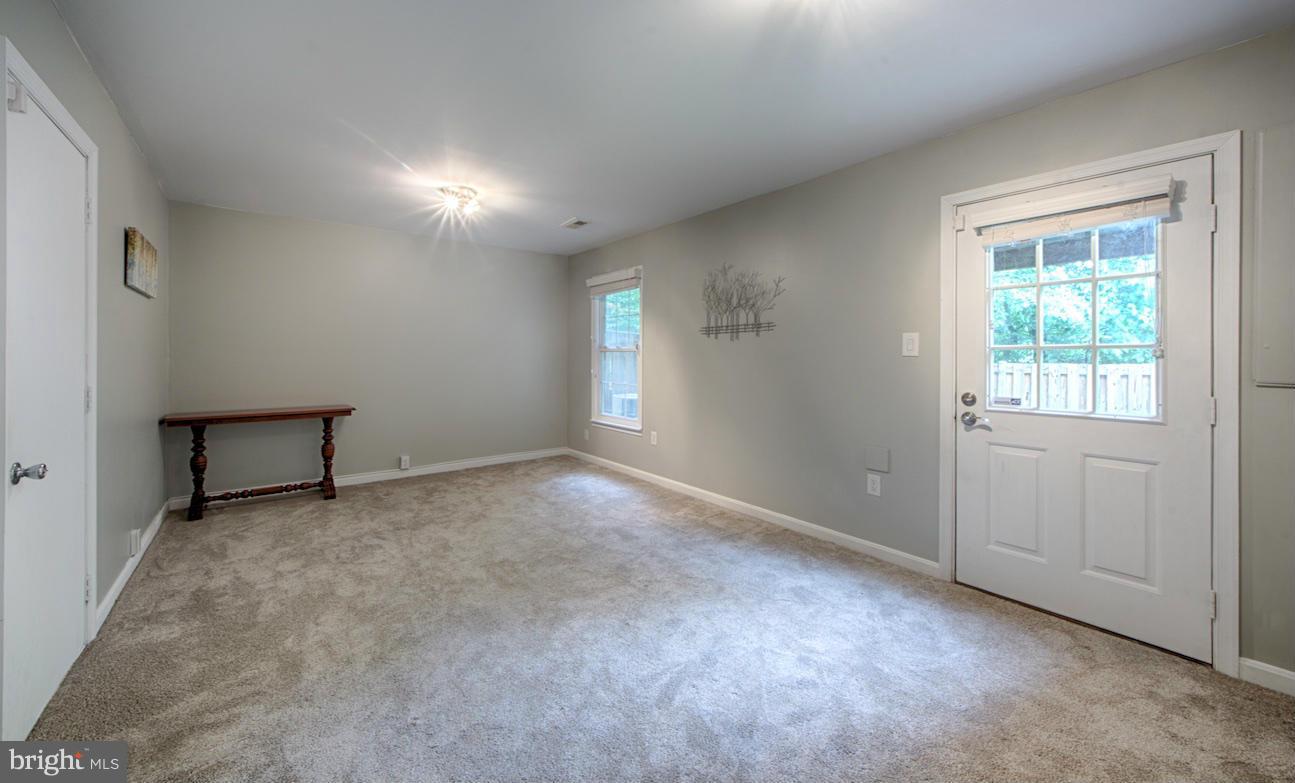 WOODSTONE - Residential