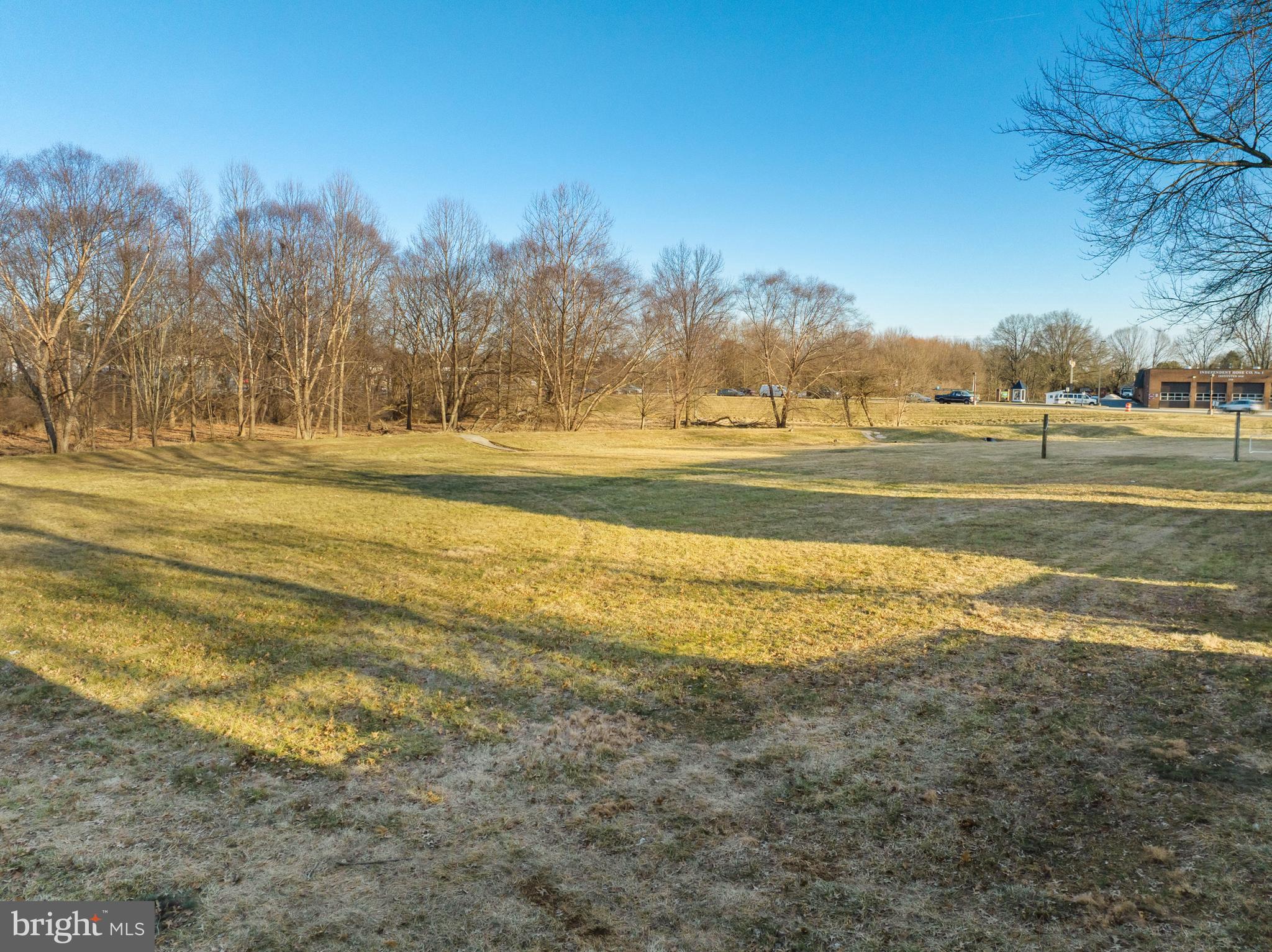 CARROLL PARK MANOR - Residential