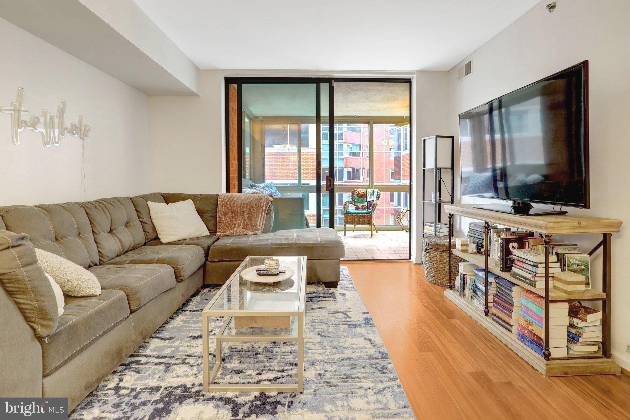 1001 N VERMONT STREET 506