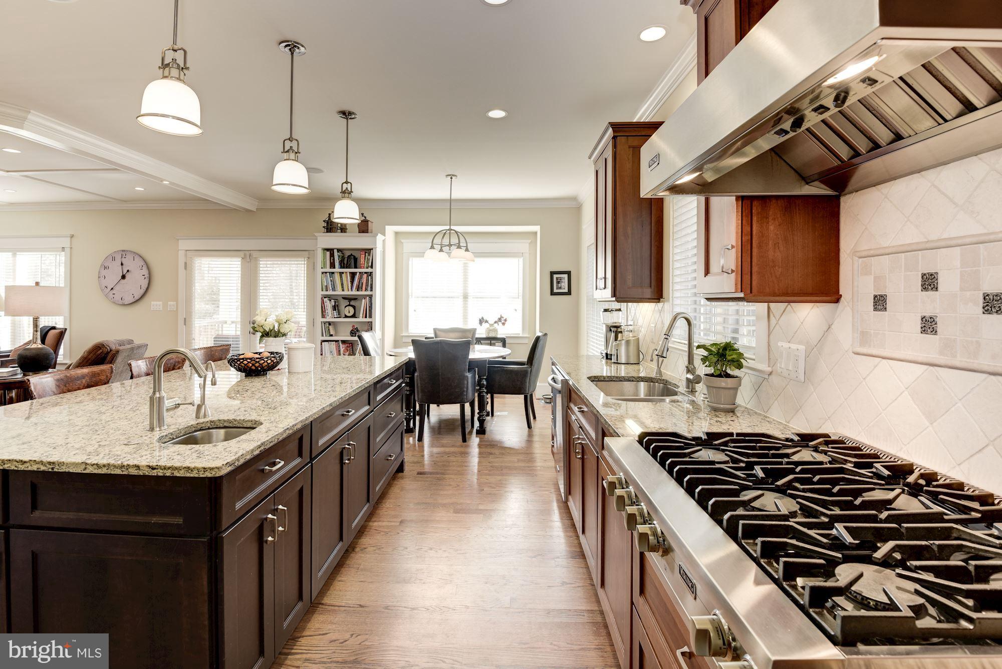 BROYHILL HILLS - Residential