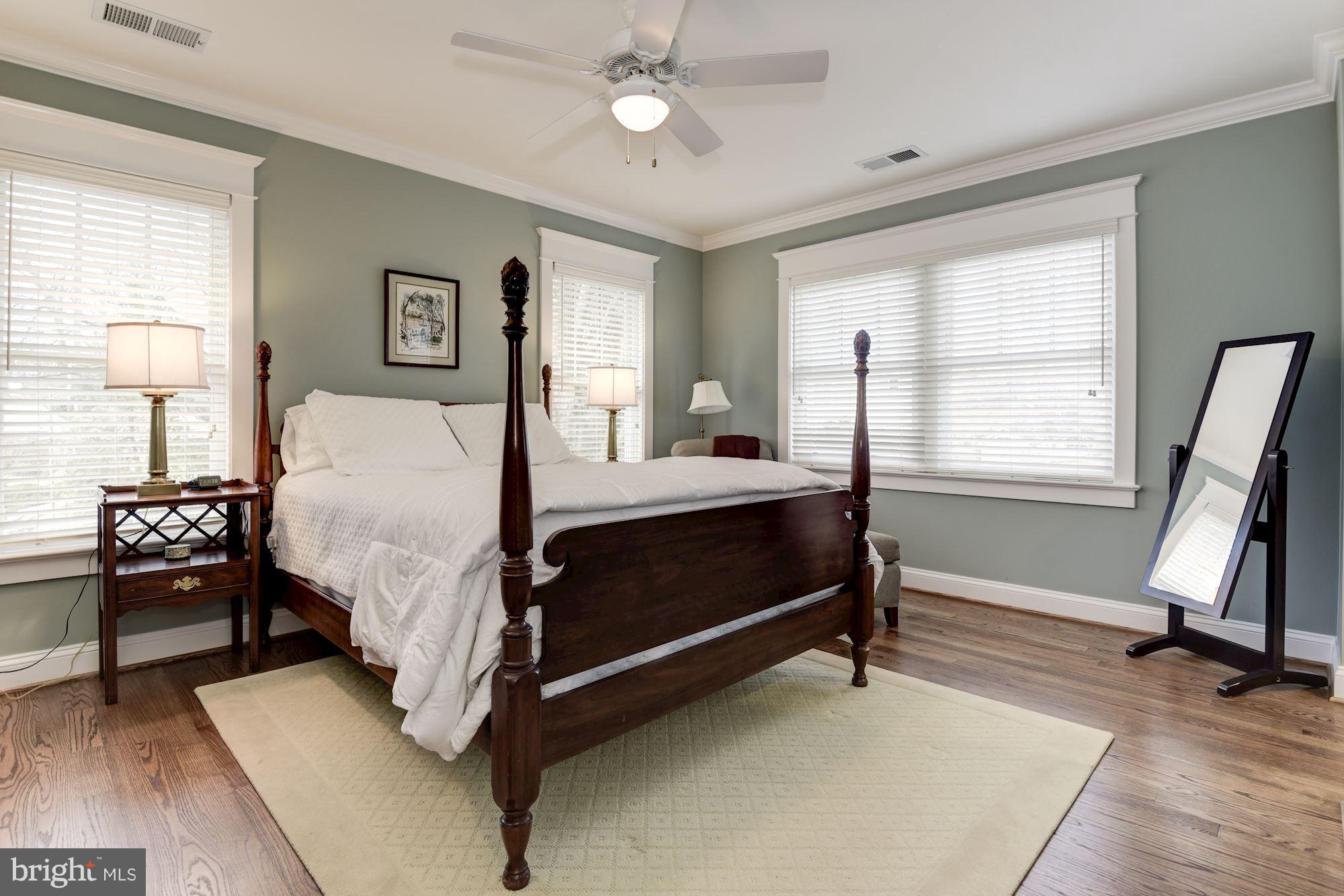 BROYHILL HILLS - Residential