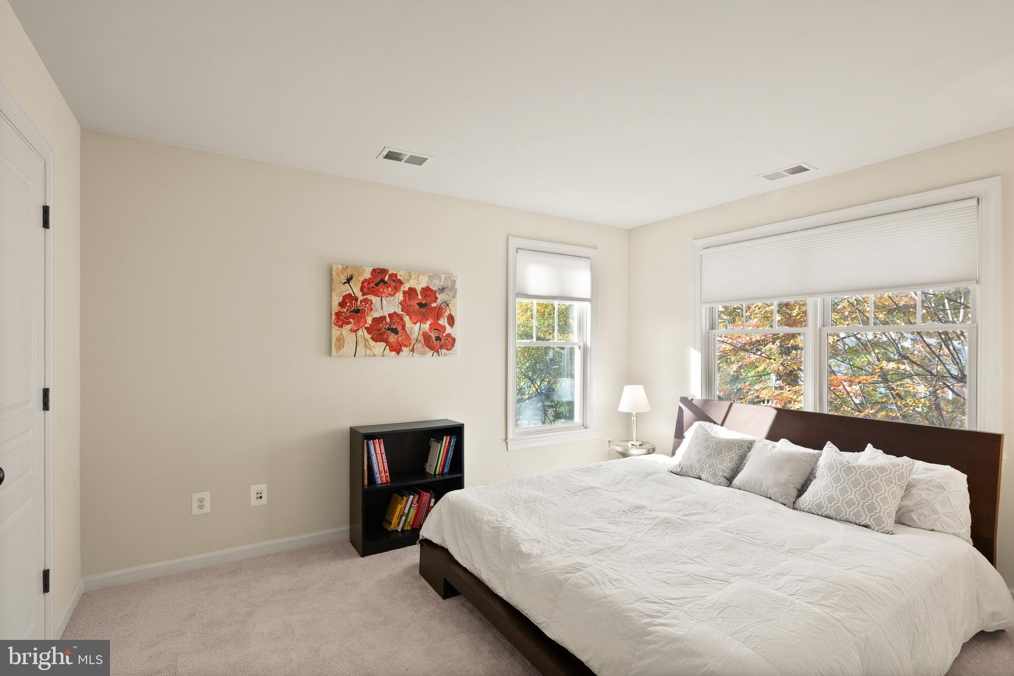 GREENWAY DOWNS - Residential