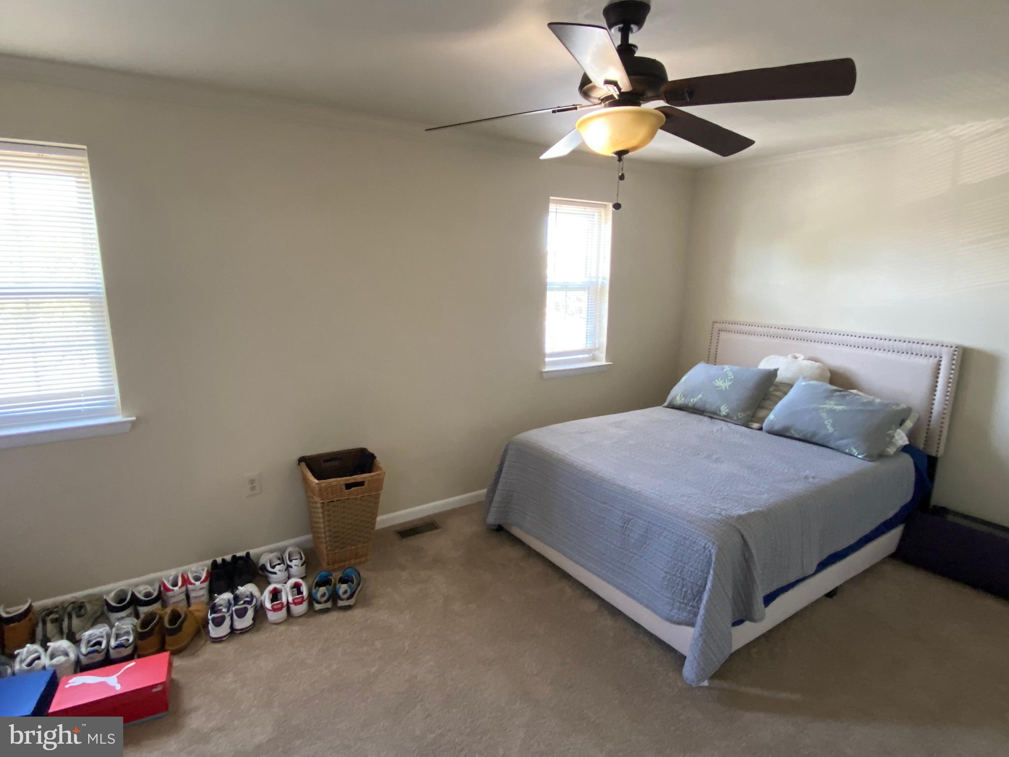 SOUTHGATE WOODS TOWNHOUSES - Residential Lease