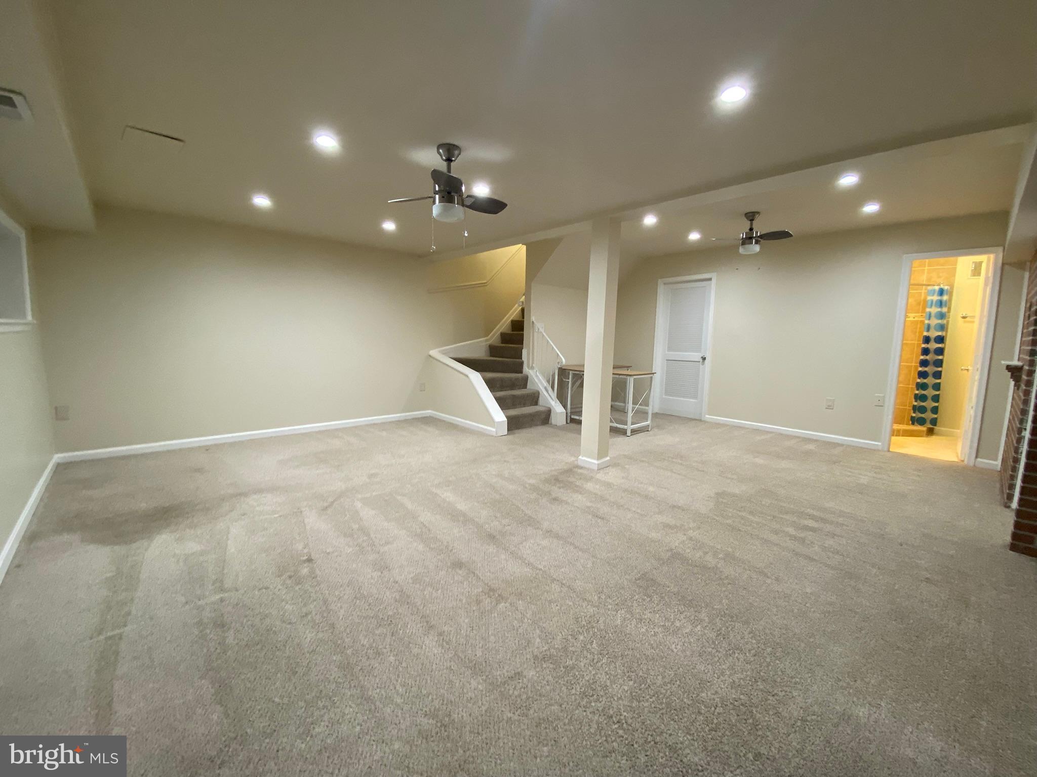 SOUTHGATE WOODS TOWNHOUSES - Residential Lease