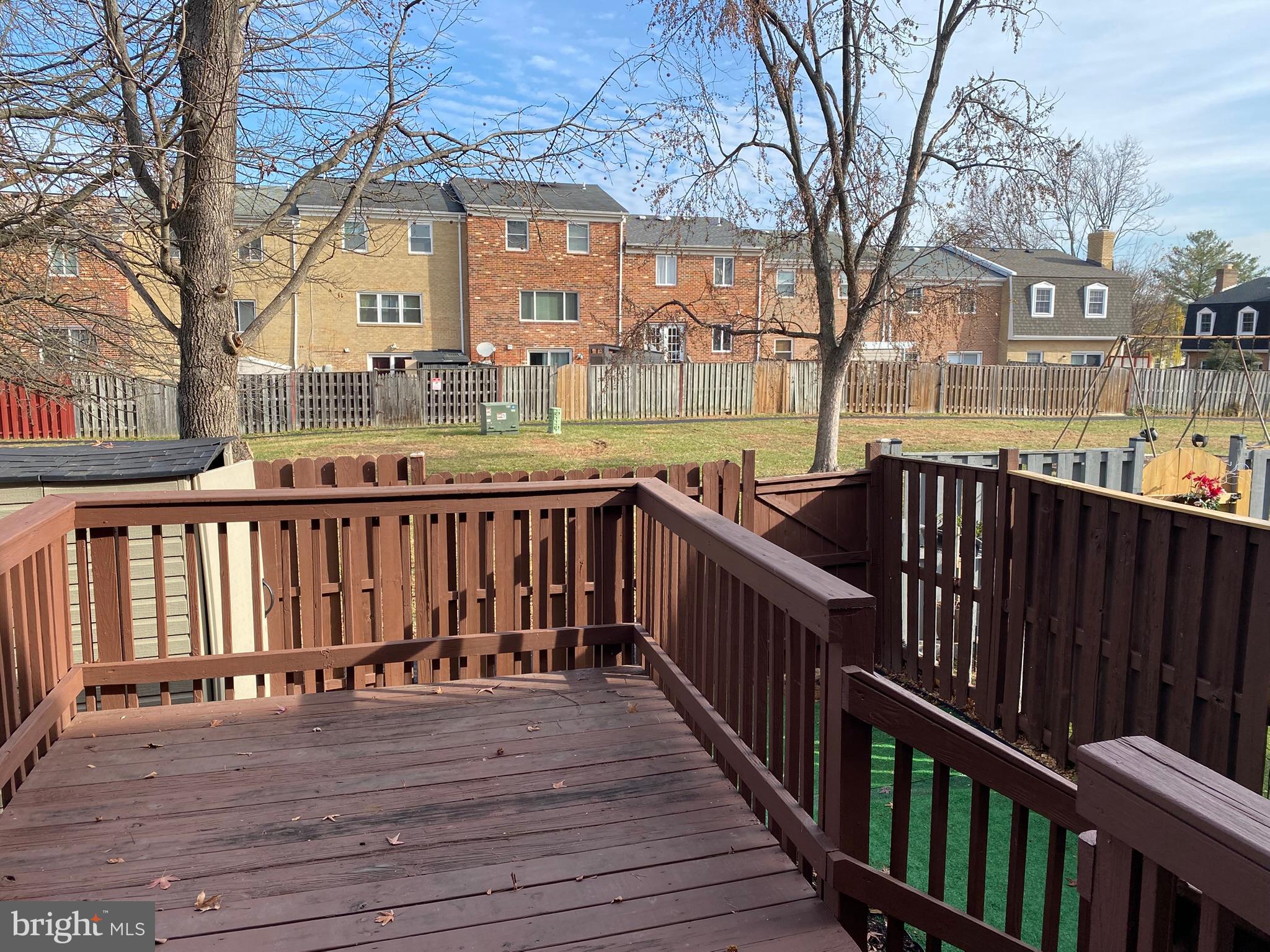 SOUTHGATE WOODS TOWNHOUSES - Residential Lease