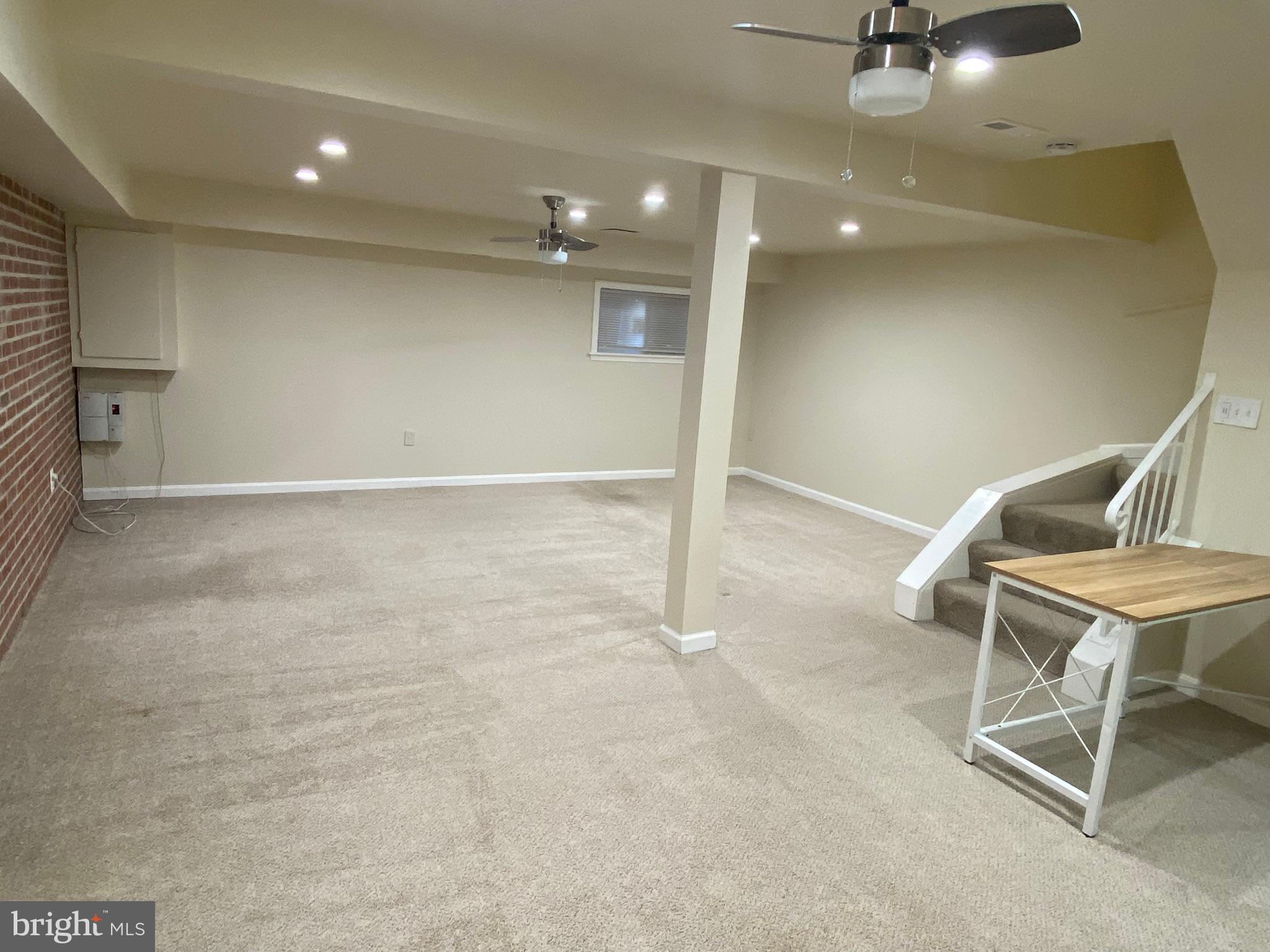 SOUTHGATE WOODS TOWNHOUSES - Residential Lease