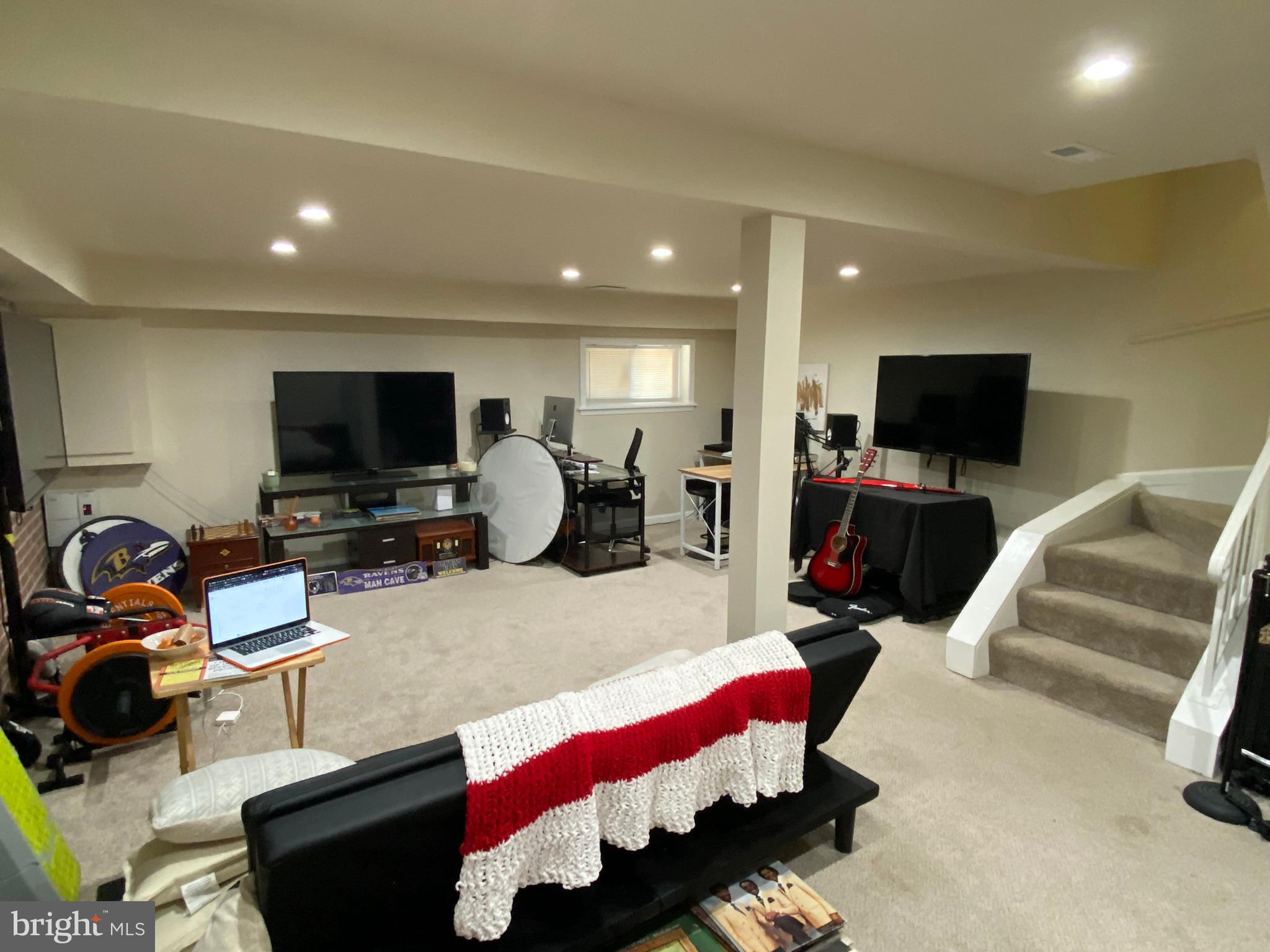 SOUTHGATE WOODS TOWNHOUSES - Residential Lease