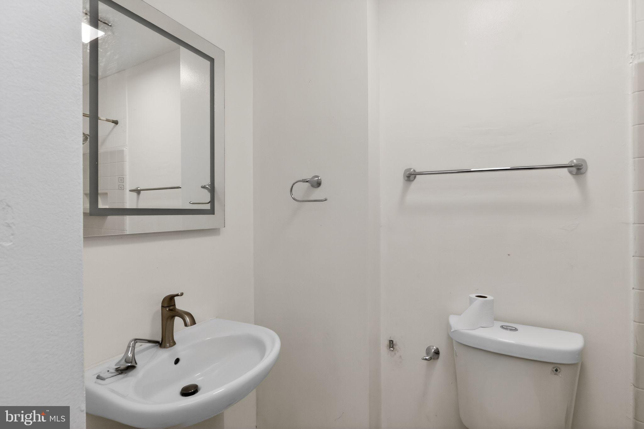 ASHFORD - Residential