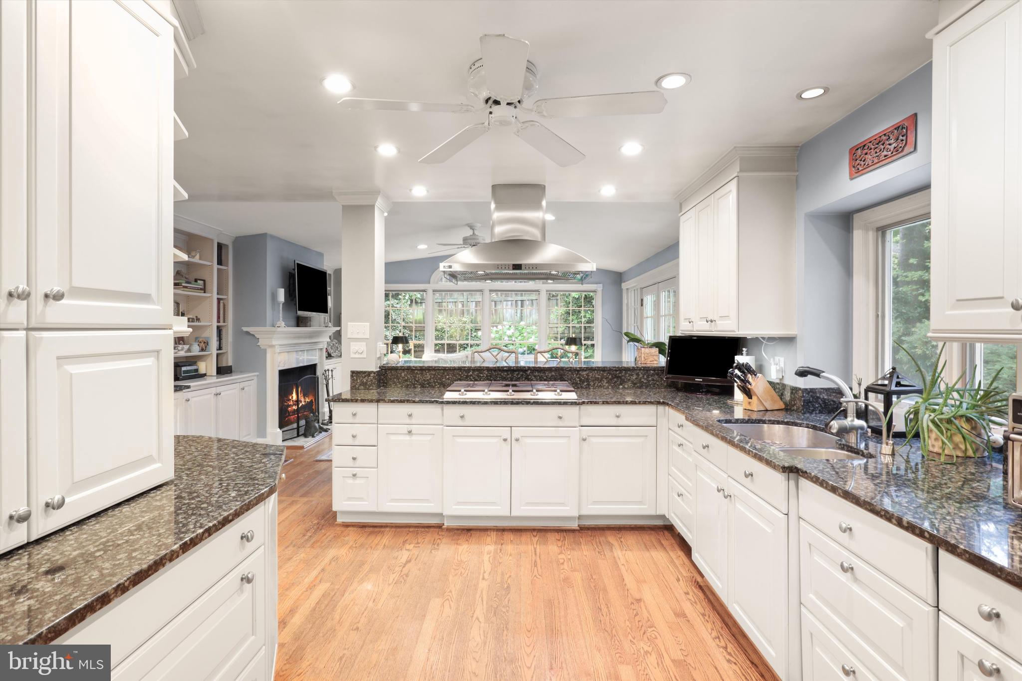 2905 DARTMOUTH ROAD