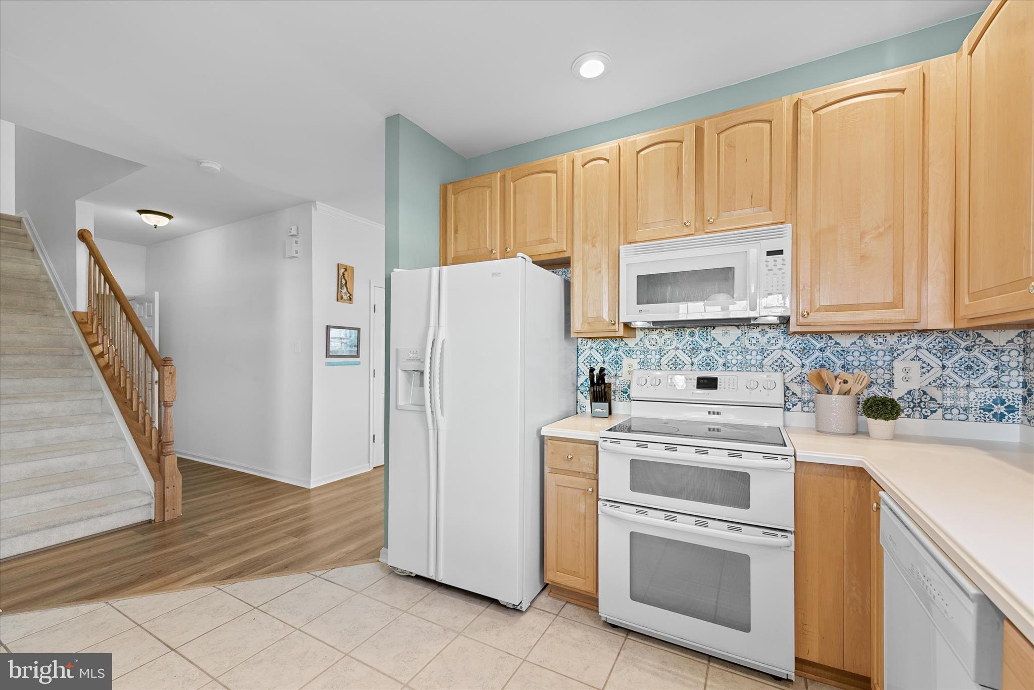 EAGLE POINT - Residential