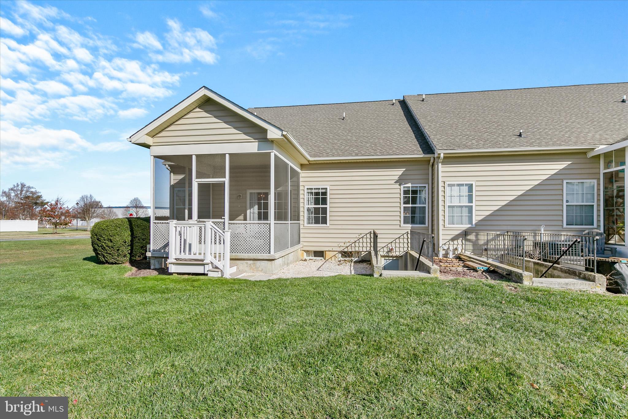 EAGLE POINT - Residential