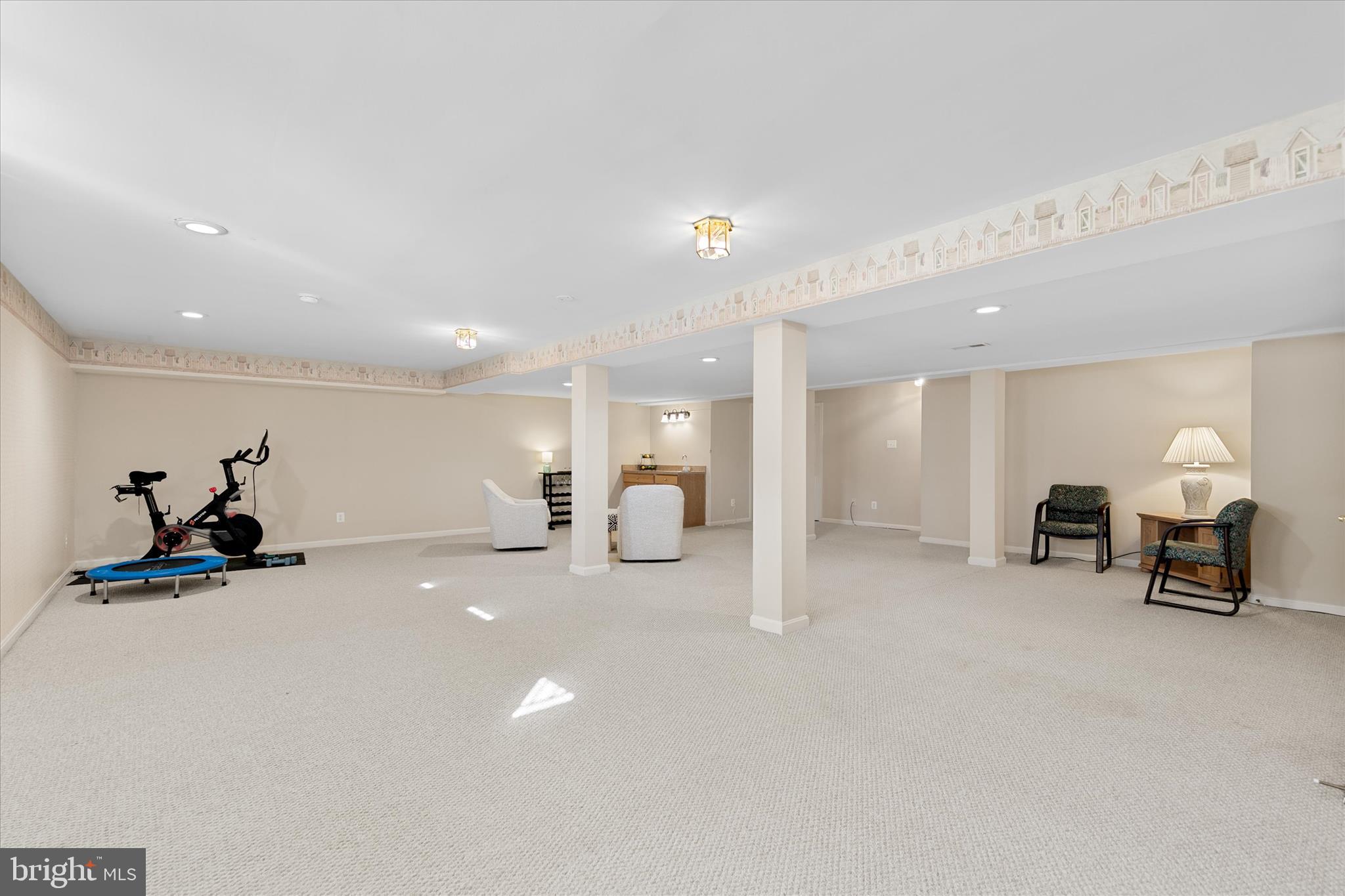 EAGLE POINT - Residential