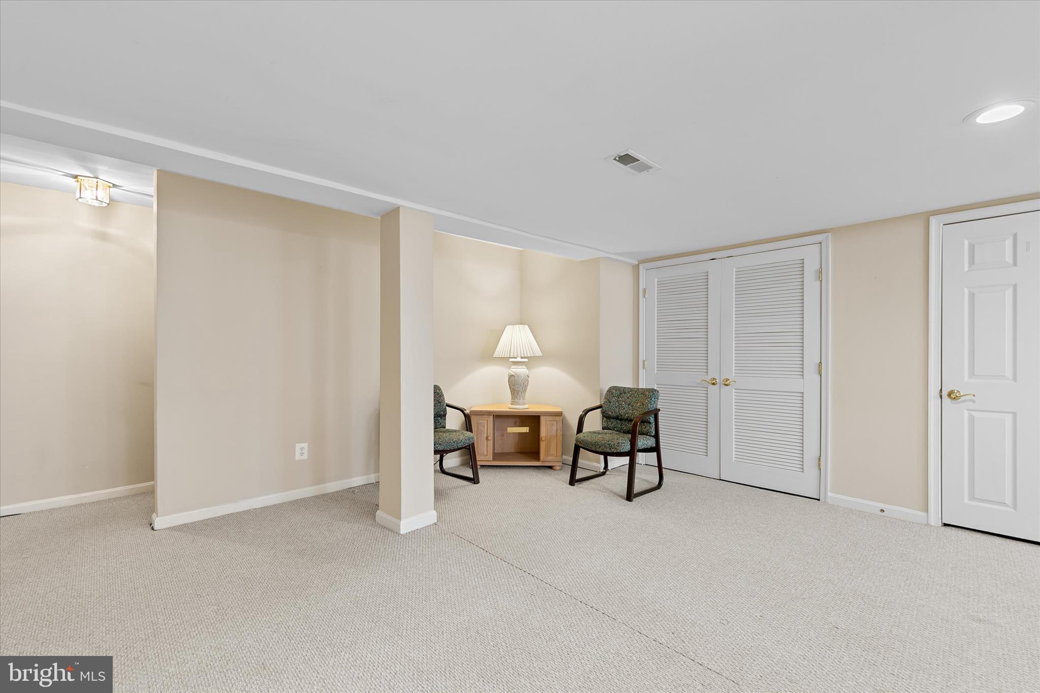 EAGLE POINT - Residential