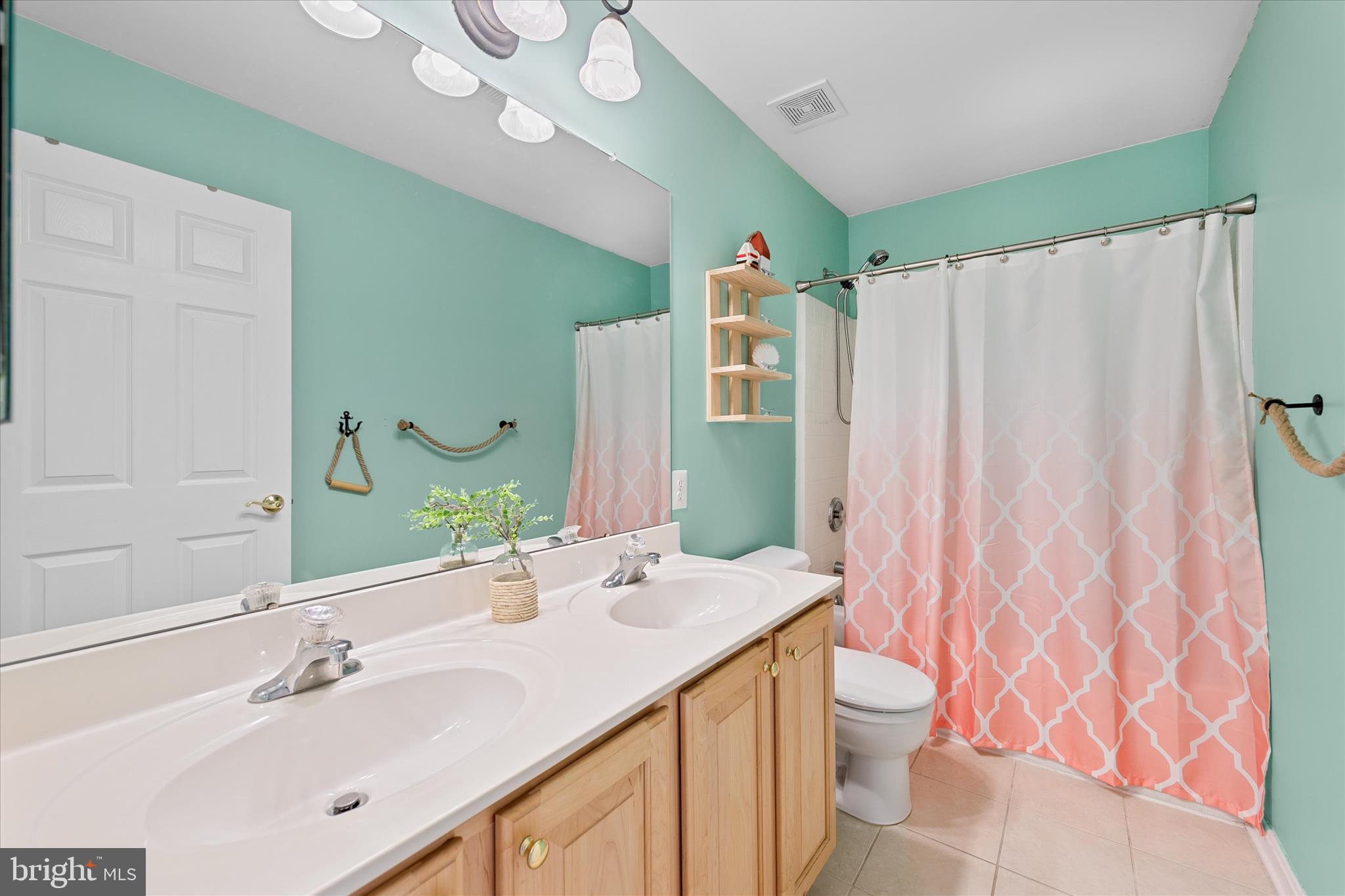 EAGLE POINT - Residential