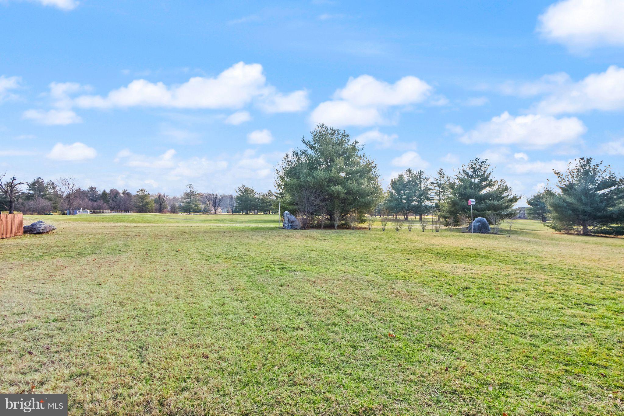 LOCUST HILL - Residential